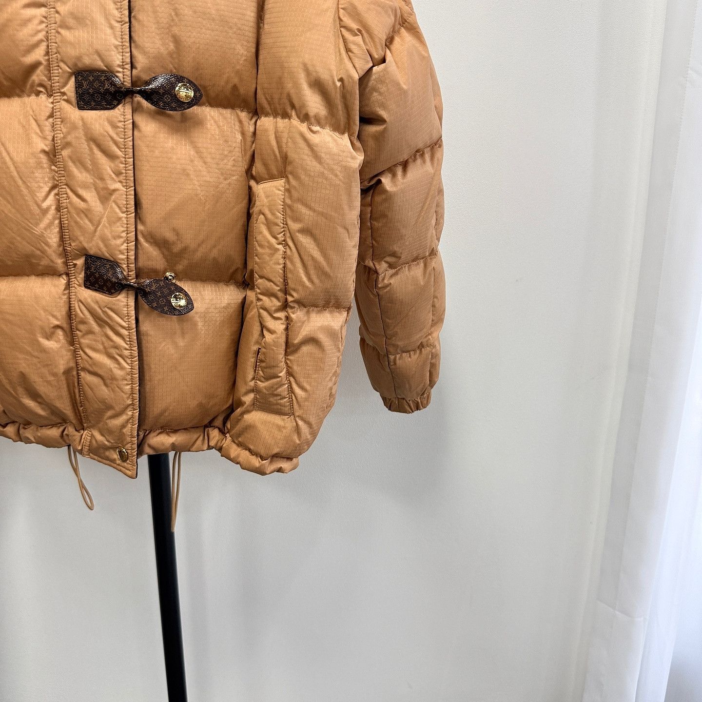 Louis Vuitton Louis Vuitton Monogram Toggle Down Jacket Size 38 Size XS / US 0-2 / IT 36-38 - 8 Thumbnail