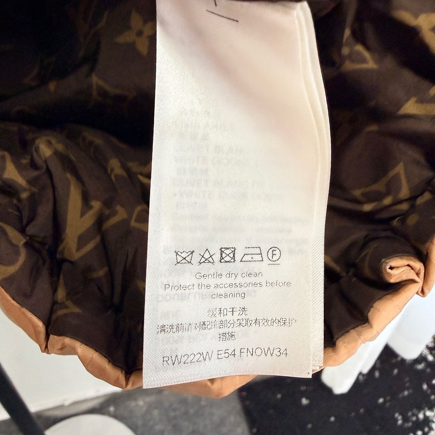 Louis Vuitton Louis Vuitton Monogram Toggle Down Jacket Size 38 Size XS / US 0-2 / IT 36-38 - 4 Thumbnail