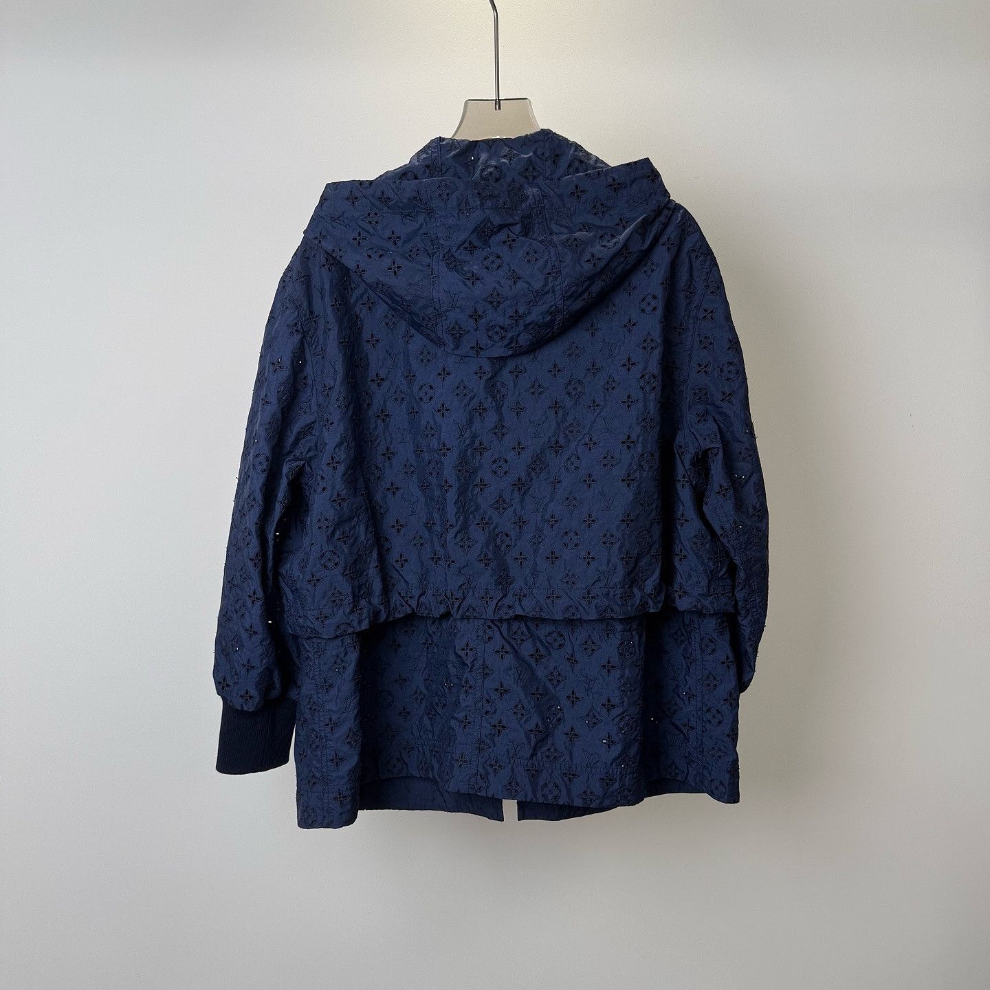 Louis Vuitton Louis Vuitton Monogram Eyelet Hooded Jacket Size 34 Size XS / US 0-2 / IT 36-38 - 2 Thumbnail