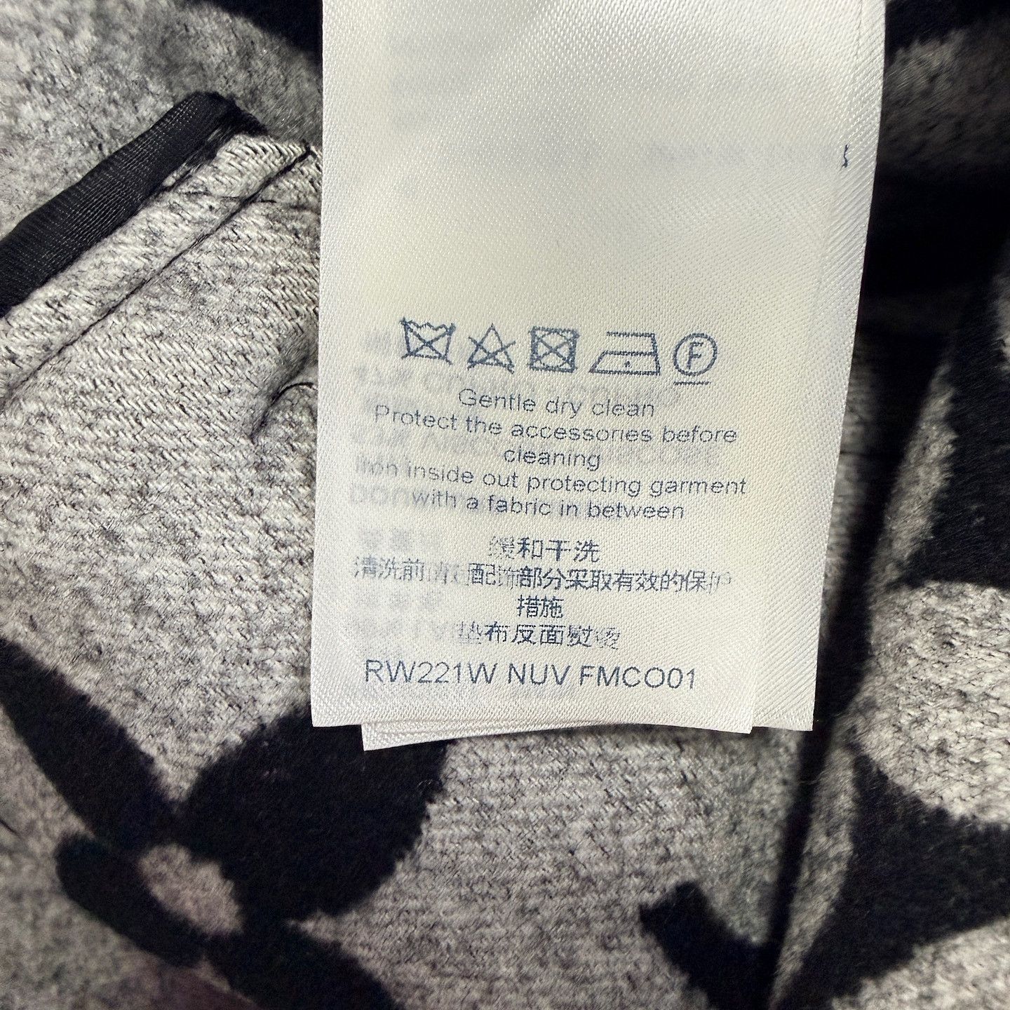 Louis Vuitton Louis Vuitton Monogram Reversible Coat Size 44 Size L / US 10 / IT 46 - 4 Thumbnail