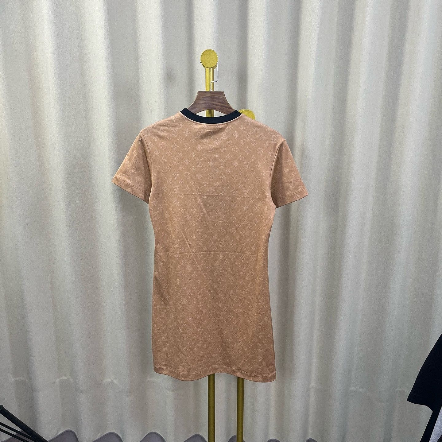 Louis Vuitton Louis Vuitton Monogram Chain Mini Dress XS Size XS / US 0-2 / IT 36-38 - 2 Thumbnail