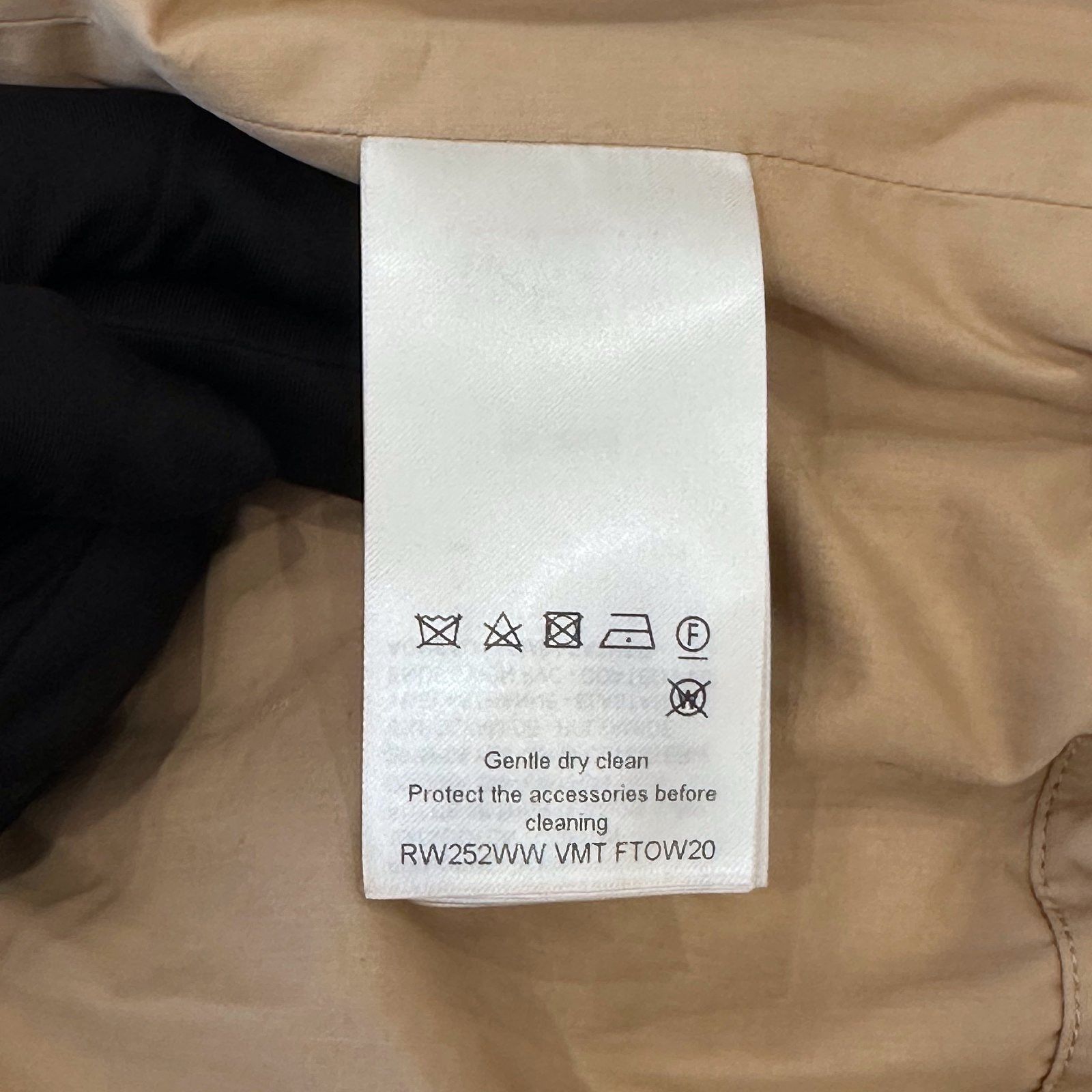 Louis Vuitton Louis Vuitton Voyage Patch Parka Size 34 Size XS / US 0-2 / IT 36-38 - 4 Thumbnail