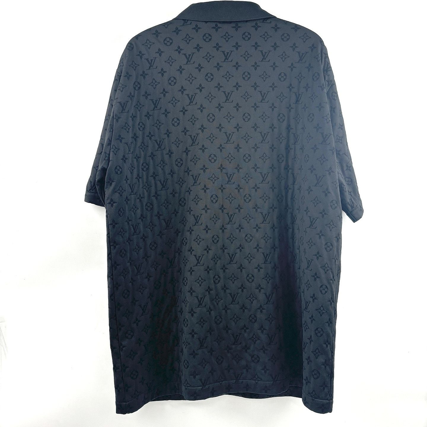 Louis Vuitton Louis Vuitton x NBA Monogram Shirt Size XXL Size US XXL / EU 58 / 5 - 2 Thumbnail