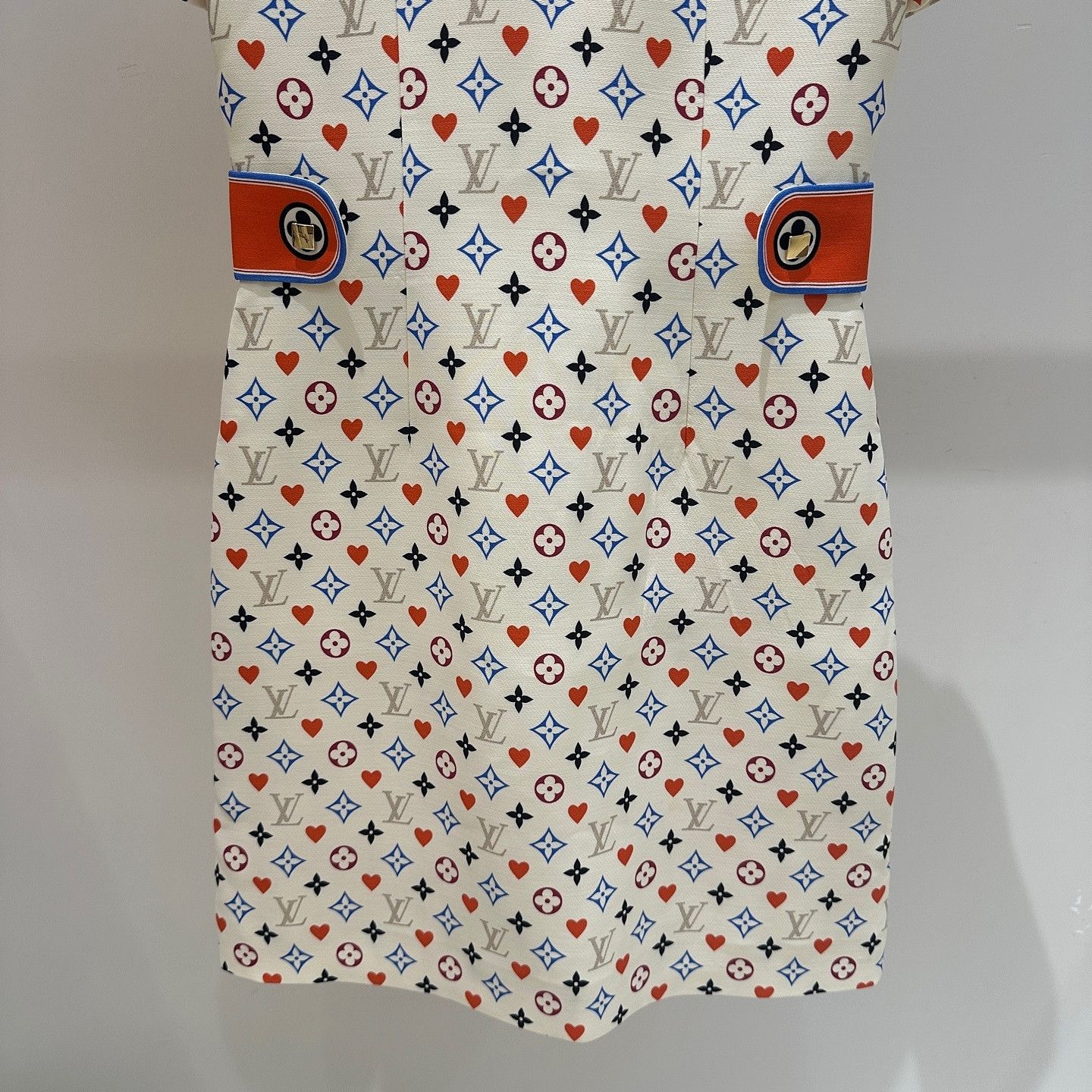 Louis Vuitton Louis Vuitton Monogram Heart Print Mini Dress Size 36 Size XS / US 0-2 / IT 36-38 - 6 Thumbnail