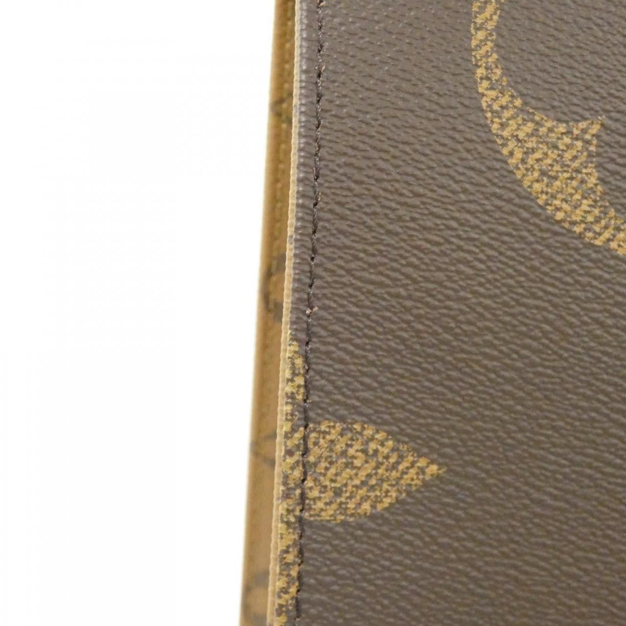 Louis Vuitton Louis Vuitton Louis Vuitton Monogram Giant Tote Bag Textile Tote Bag M45320 DUTY FREE for USA Size ONE SIZE - 5 Thumbnail