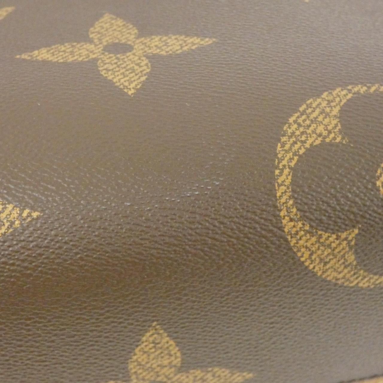 Louis Vuitton Louis Vuitton Louis Vuitton Monogram Giant Tote Bag Textile Tote Bag M45320 DUTY FREE for USA Size ONE SIZE - 4 Thumbnail