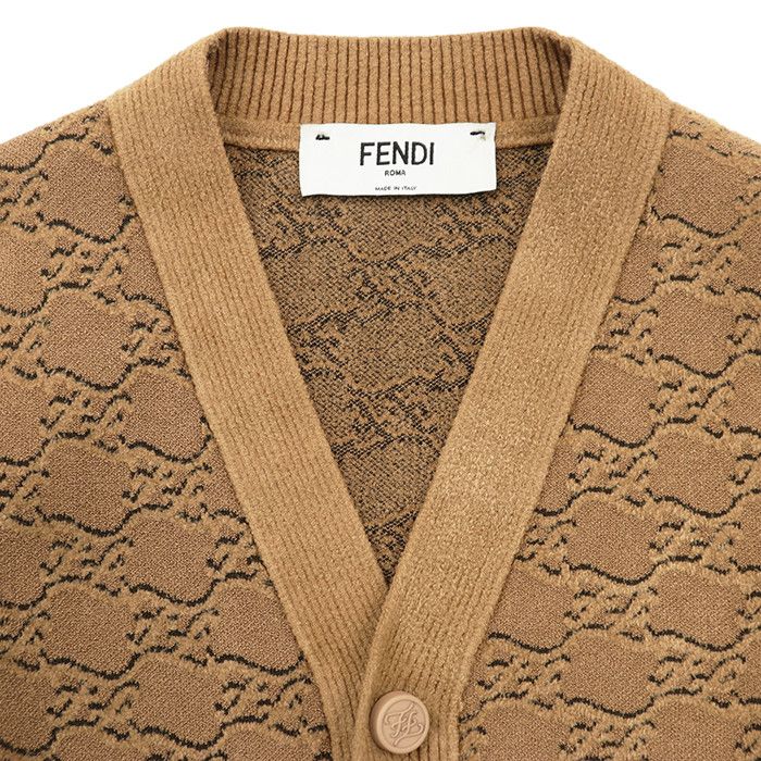 Fendi Fendi Fendi Calligraphy Short Cardigan Knitwear Textile Tops DUTY FREE for USA Size ONE SIZE - 11 Thumbnail