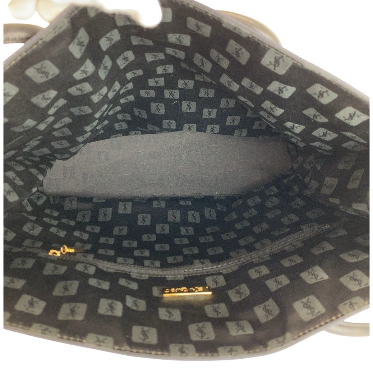 Yves Saint Laurent Yves Saint Laurent Yves Saint Laurent Nylon Tote Bag Textile Tote Bag DUTY FREE for USA Size ONE SIZE - 8 Thumbnail