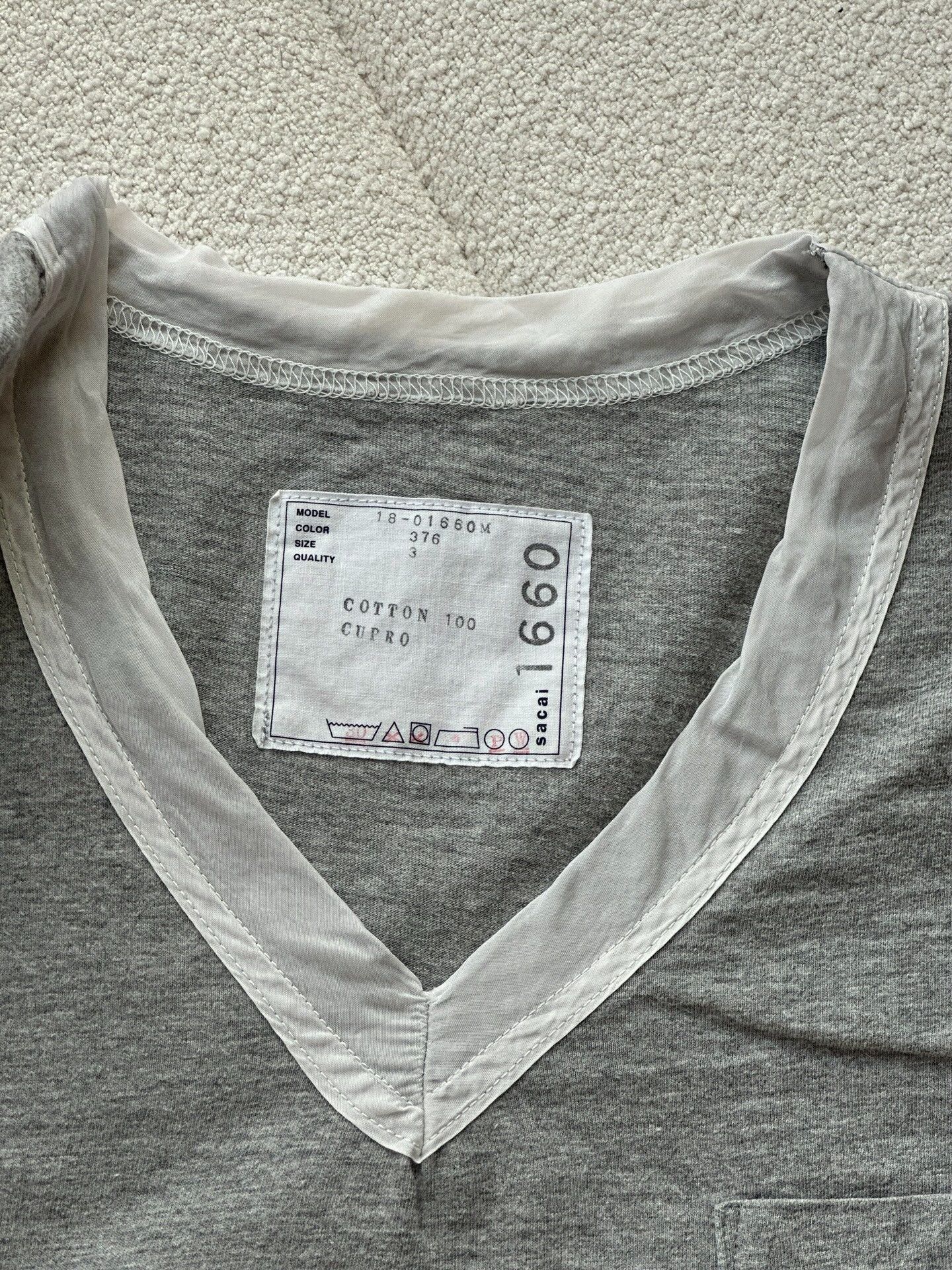 Sacai Sacai Men's V-Neck Gray T-Shirt Size US L / EU 52-54 / 3 - 5 Thumbnail