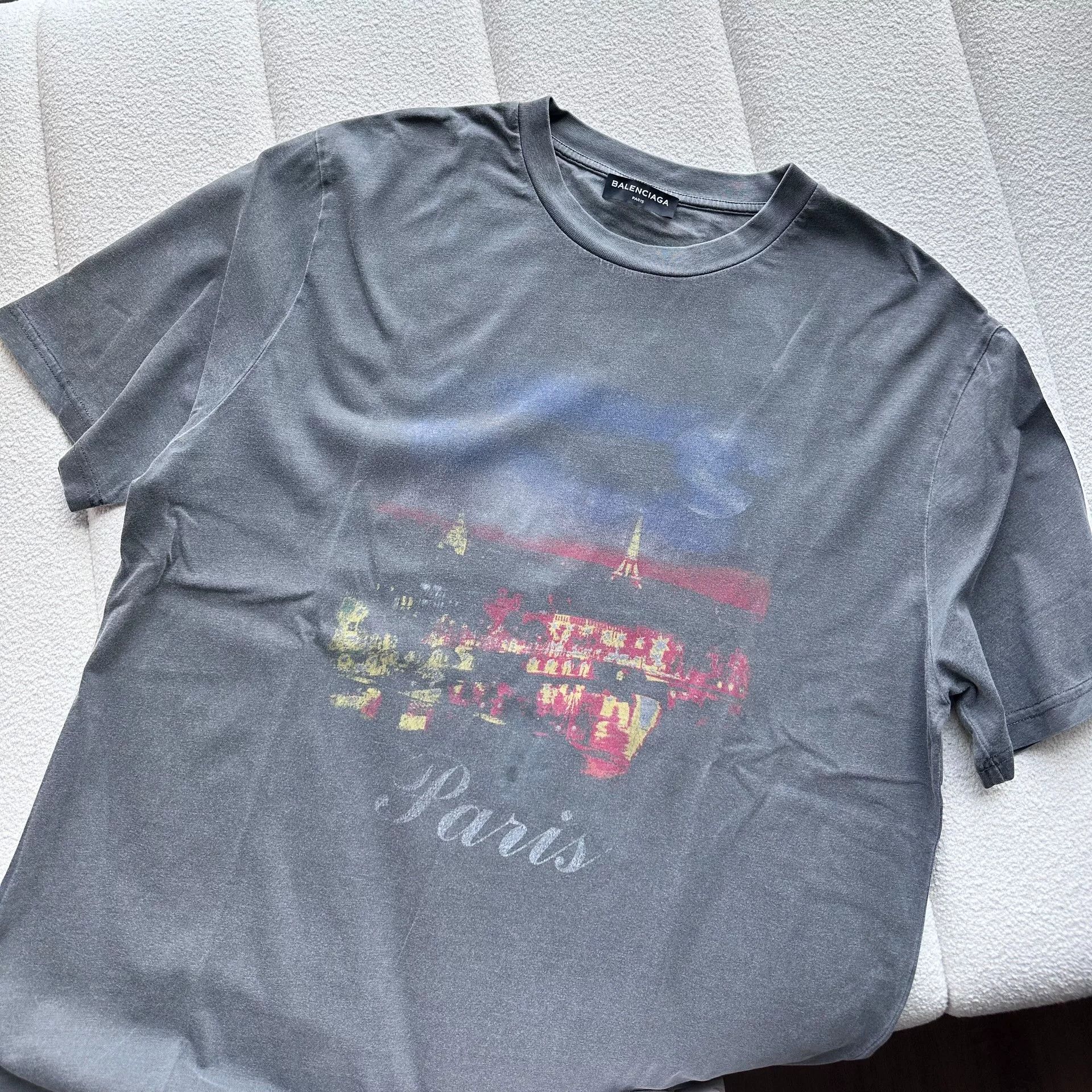 Balenciaga Balenciaga Night Scene Print T-shirt Size US XXL / EU 58 / 5 - 3 Thumbnail