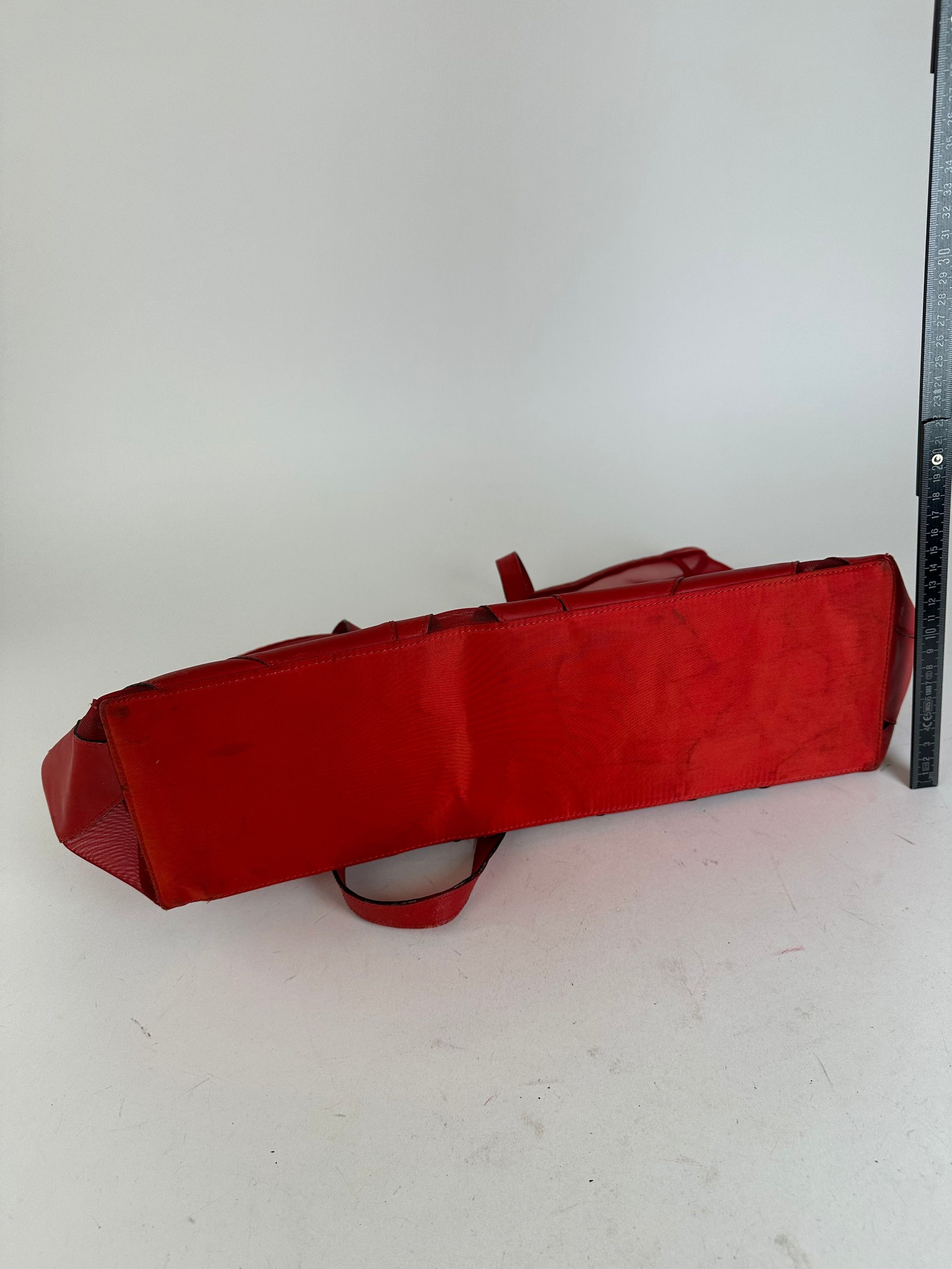 Celine Vintage Mesh Leather Tote Bag Red Size ONE SIZE - 11 Thumbnail