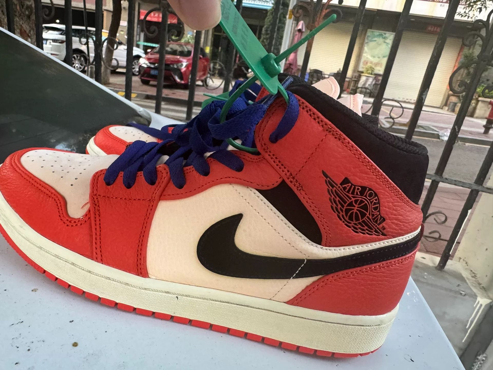 Jordan Brand Air Jordan 1 Size 43 Size US 10 / EU 43 - 2 Thumbnail