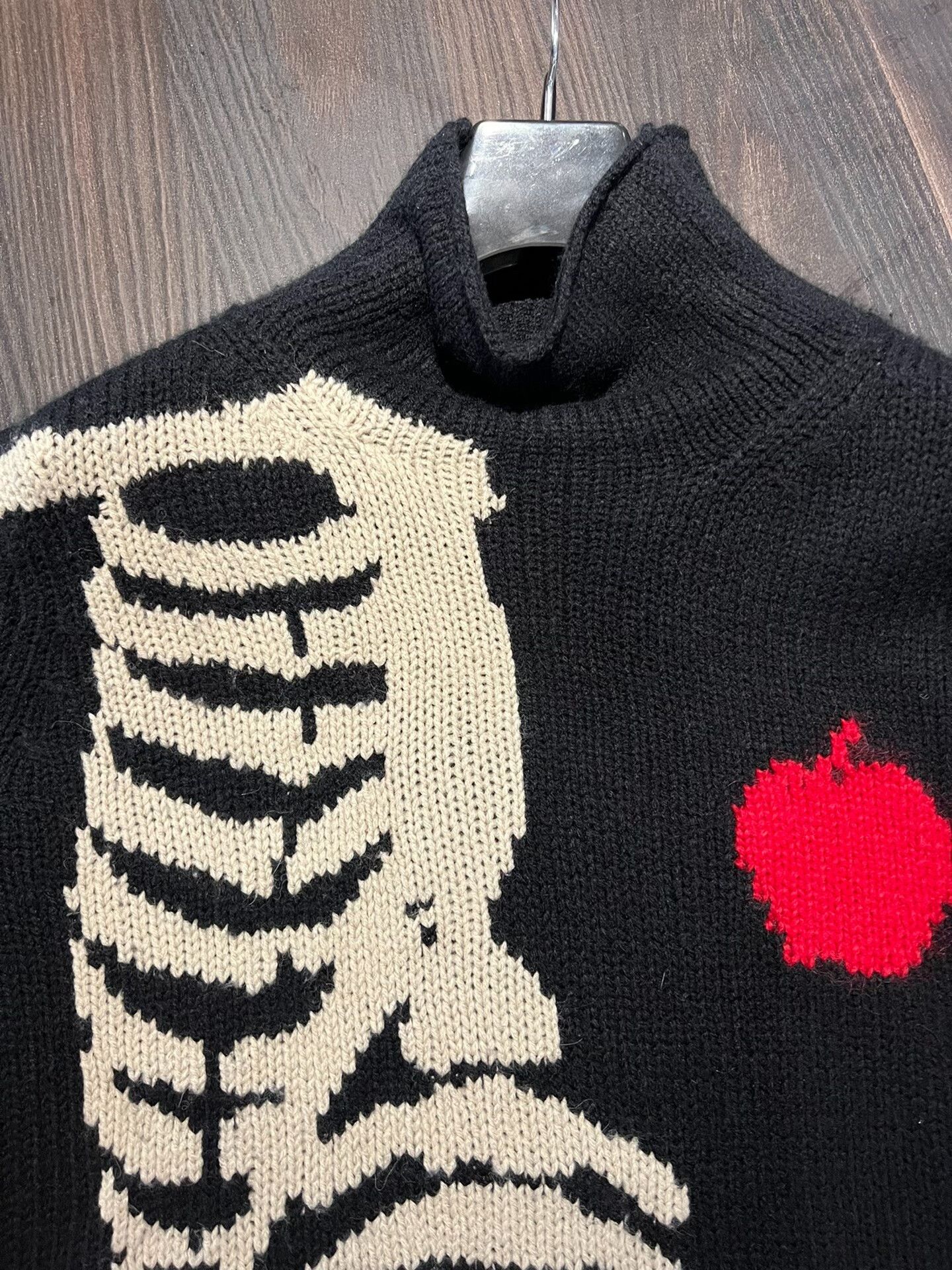 Yohji Yamamoto Yohji Yamamoto 11aw Apple Skeleton Sweater Size US M / EU 48-50 / 2 - 3 Thumbnail