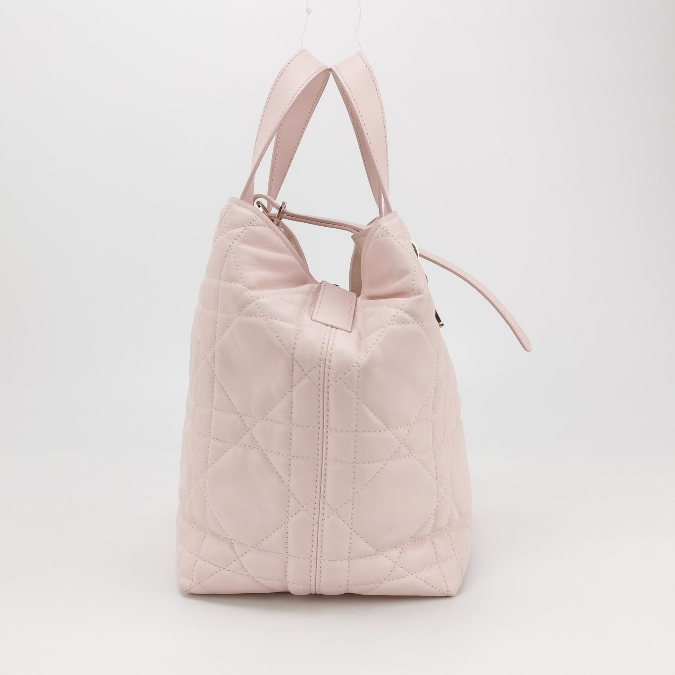 Dior Dior Women os Tote Bags Size ONE SIZE - 4 Thumbnail