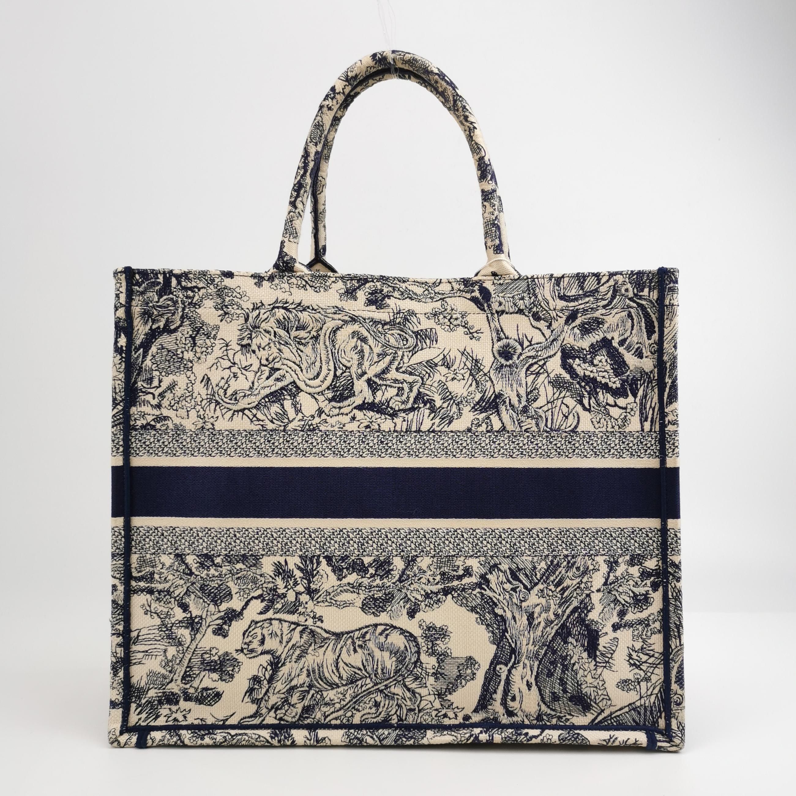 Dior Dior Women os Tote Bags Size ONE SIZE - 5 Thumbnail