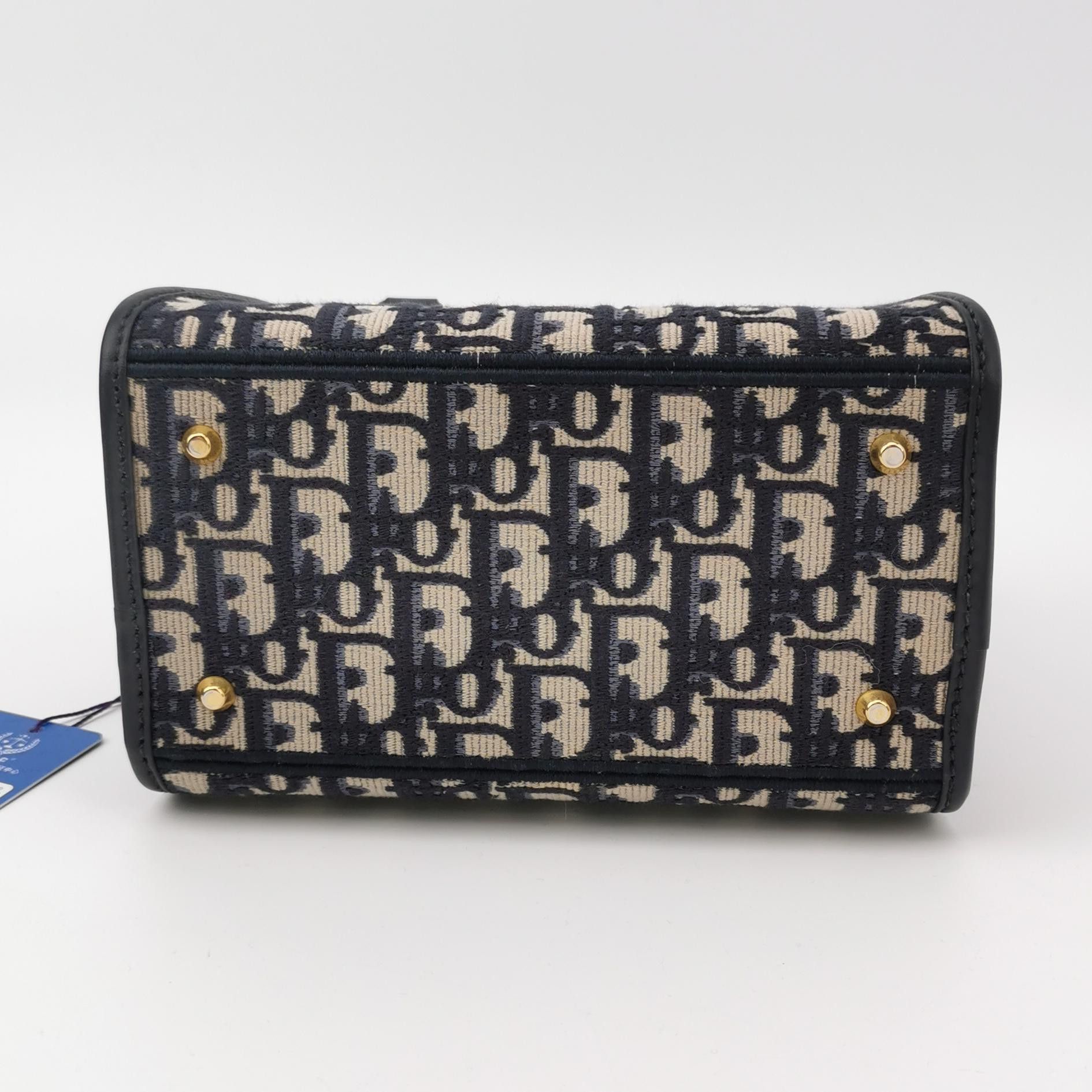 Dior Dior Women os Shoulder Bags Size ONE SIZE - 6 Thumbnail