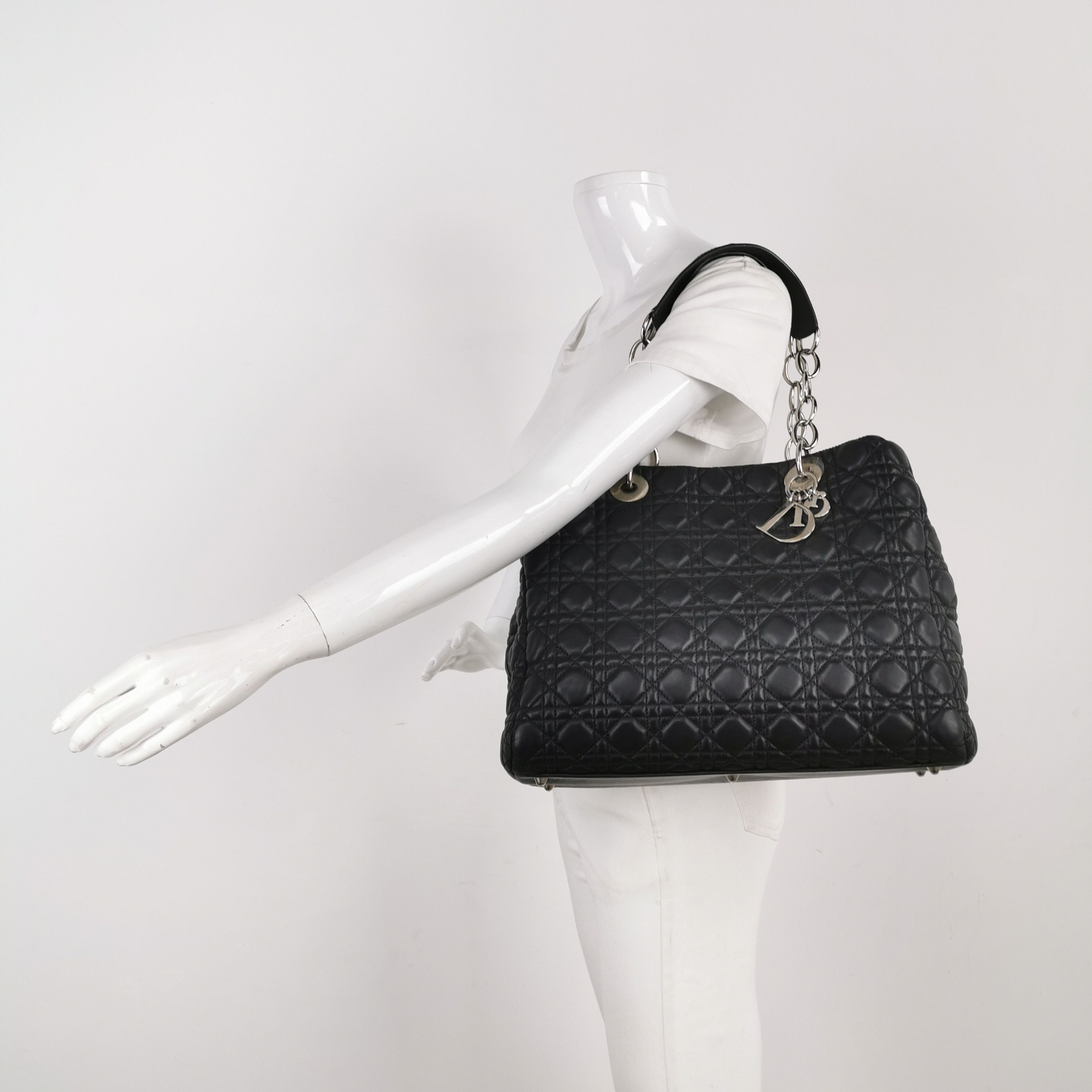 Dior Dior Women os Shoulder Bags Size ONE SIZE - 2 Thumbnail