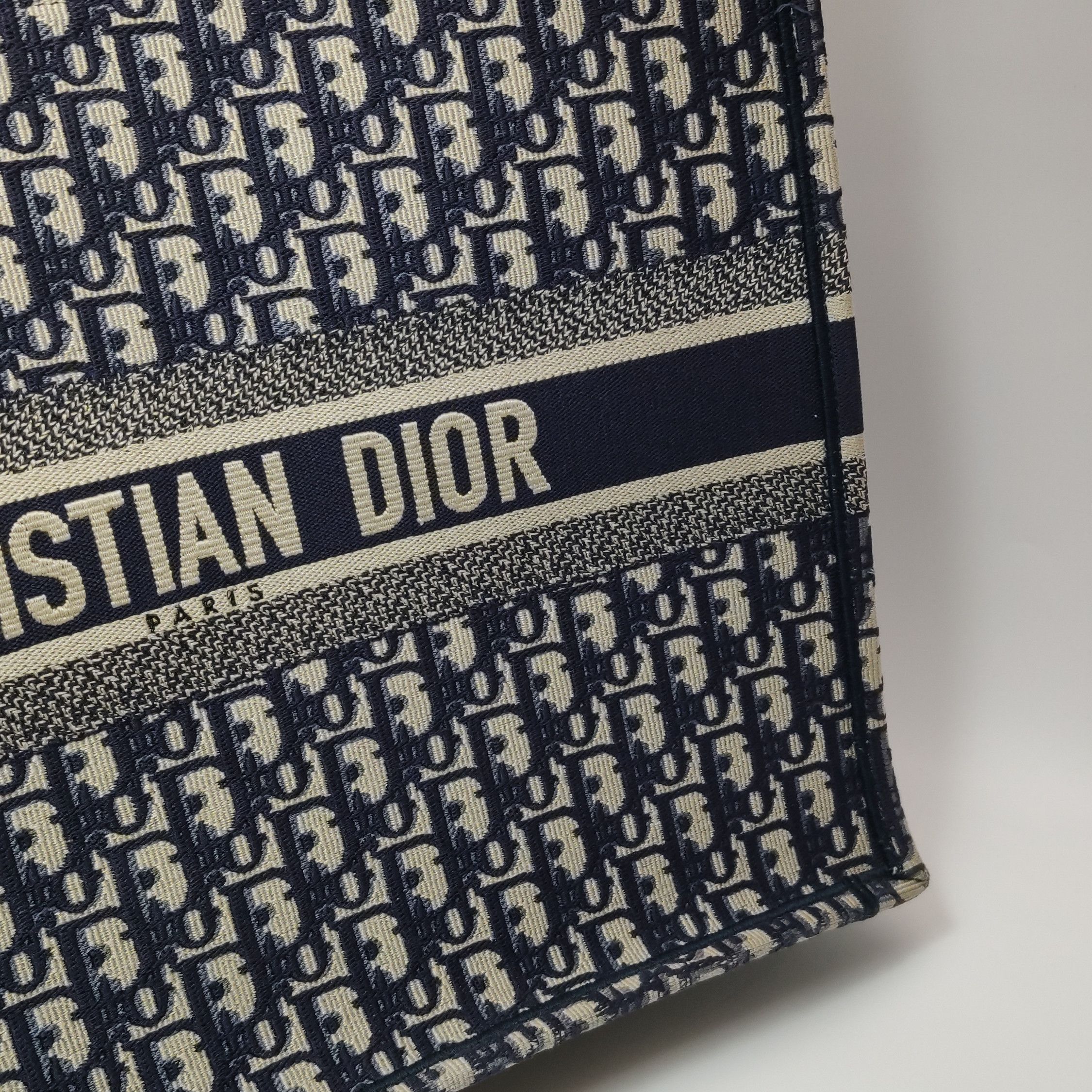 Dior Dior Women os Tote Bags Size ONE SIZE - 17 Thumbnail