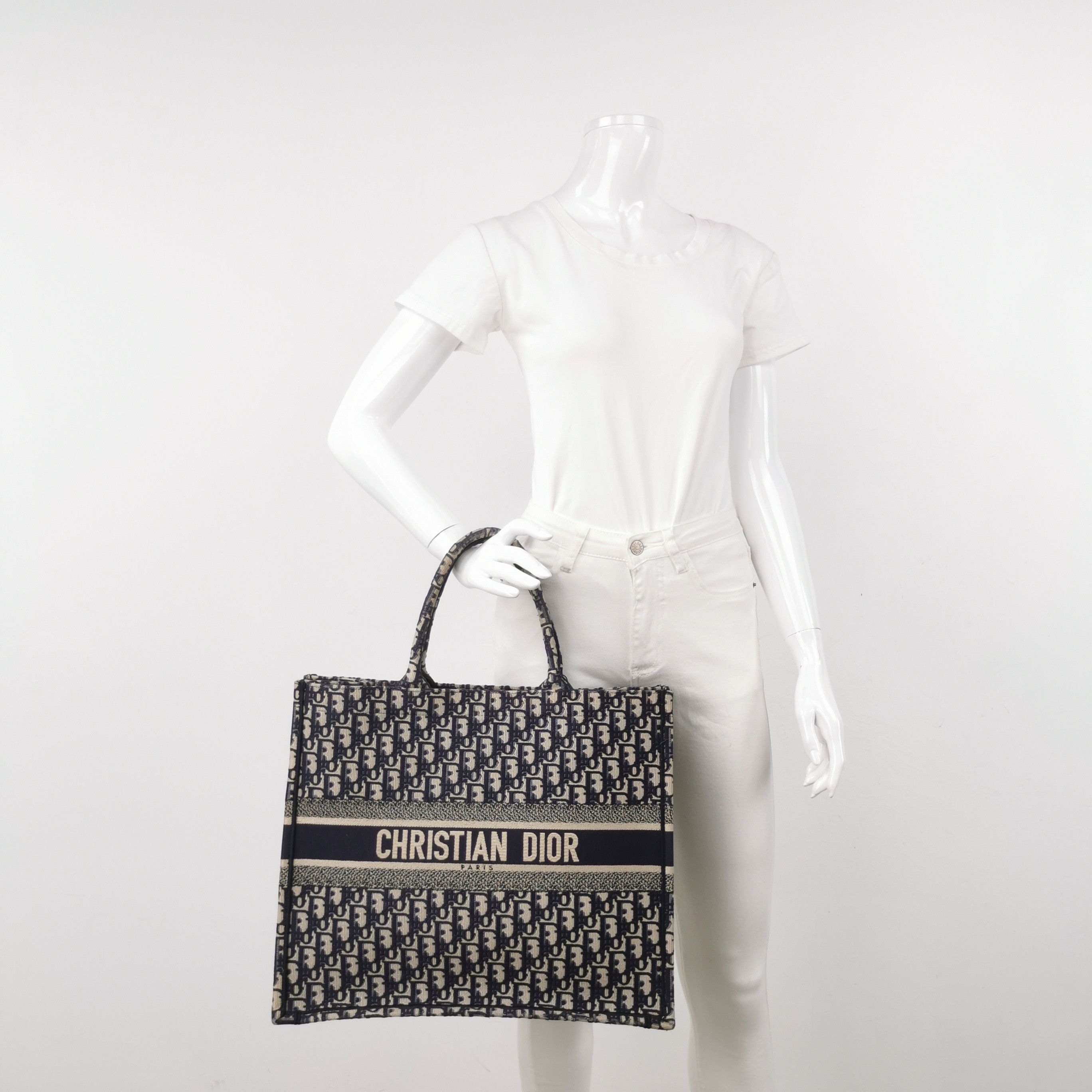 Dior Dior Women os Tote Bags Size ONE SIZE - 2 Thumbnail