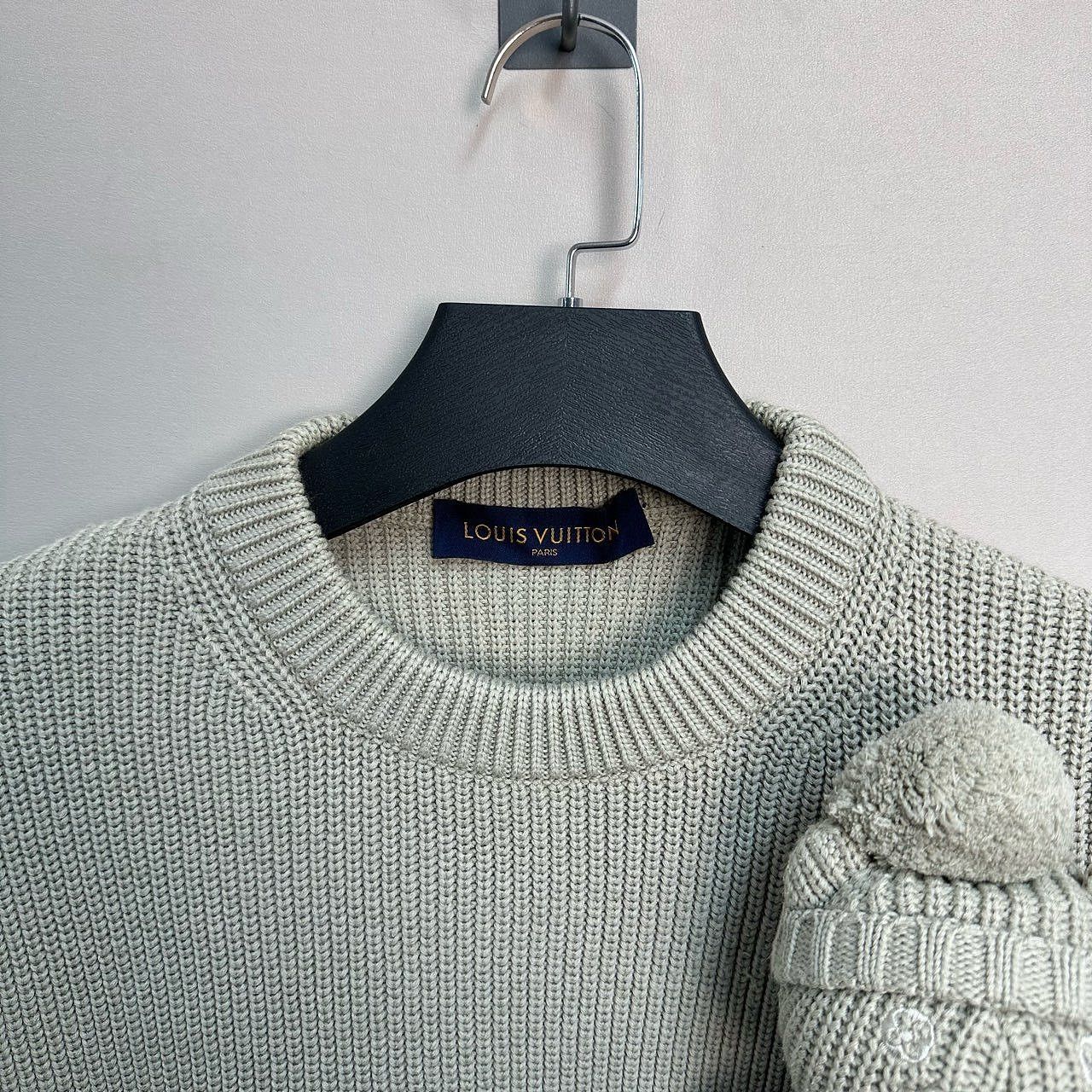 Louis Vuitton Louis Vuitton Teddy Bear Detail Sweater Size S Size US S / EU 44-46 / 1 - 3 Thumbnail