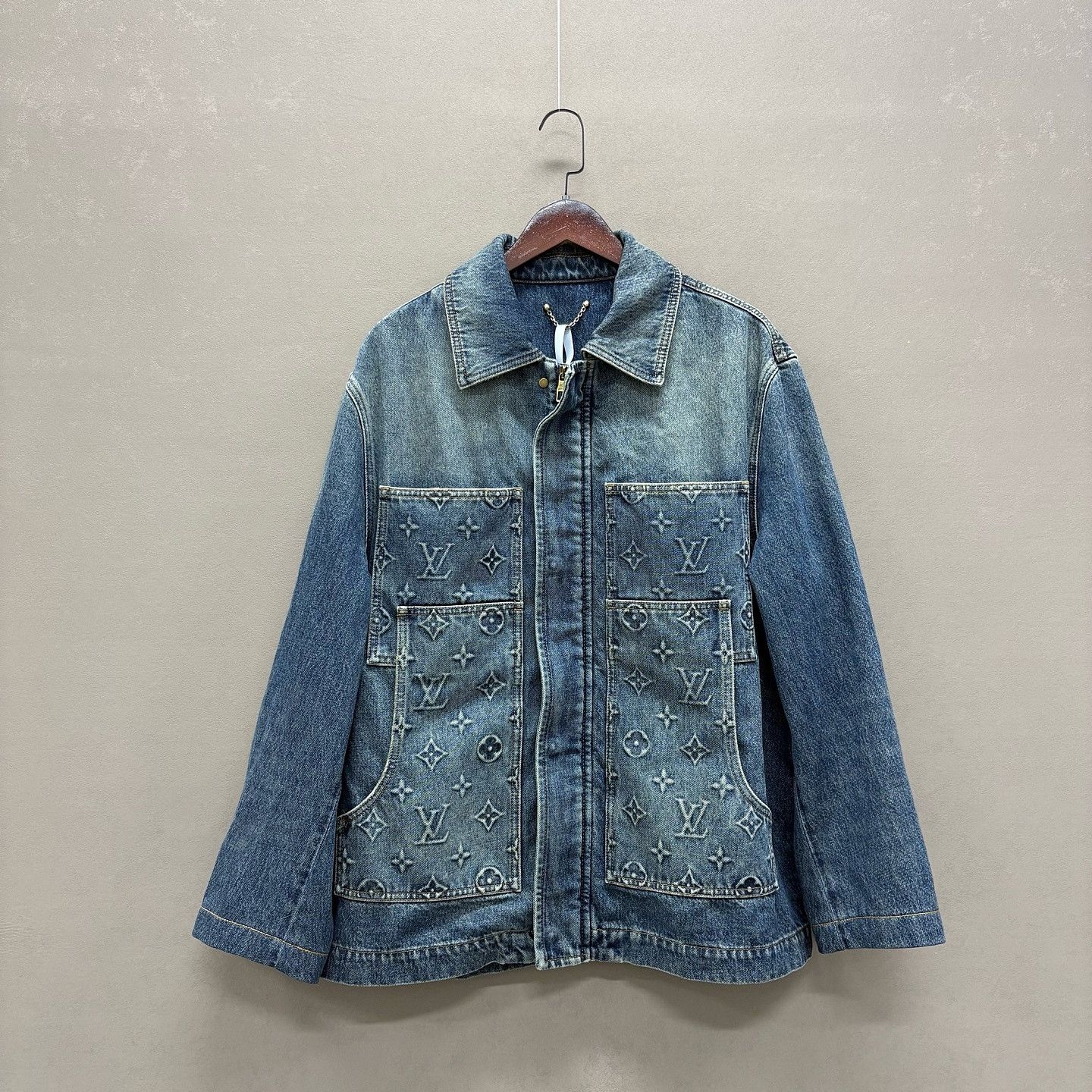 Louis Vuitton Louis Vuitton Monogram Denim Jacket Size 52 Size US L / EU 52-54 / 3 - 6 Thumbnail