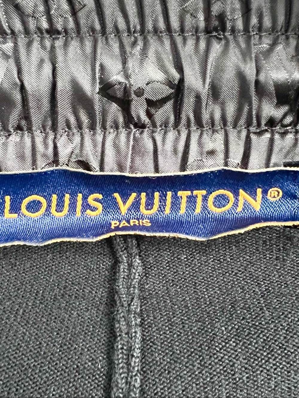 Louis Vuitton Louis Vuitton Monogram Trim Sweatpants Size S Size US 30 / EU 46 - 3 Thumbnail