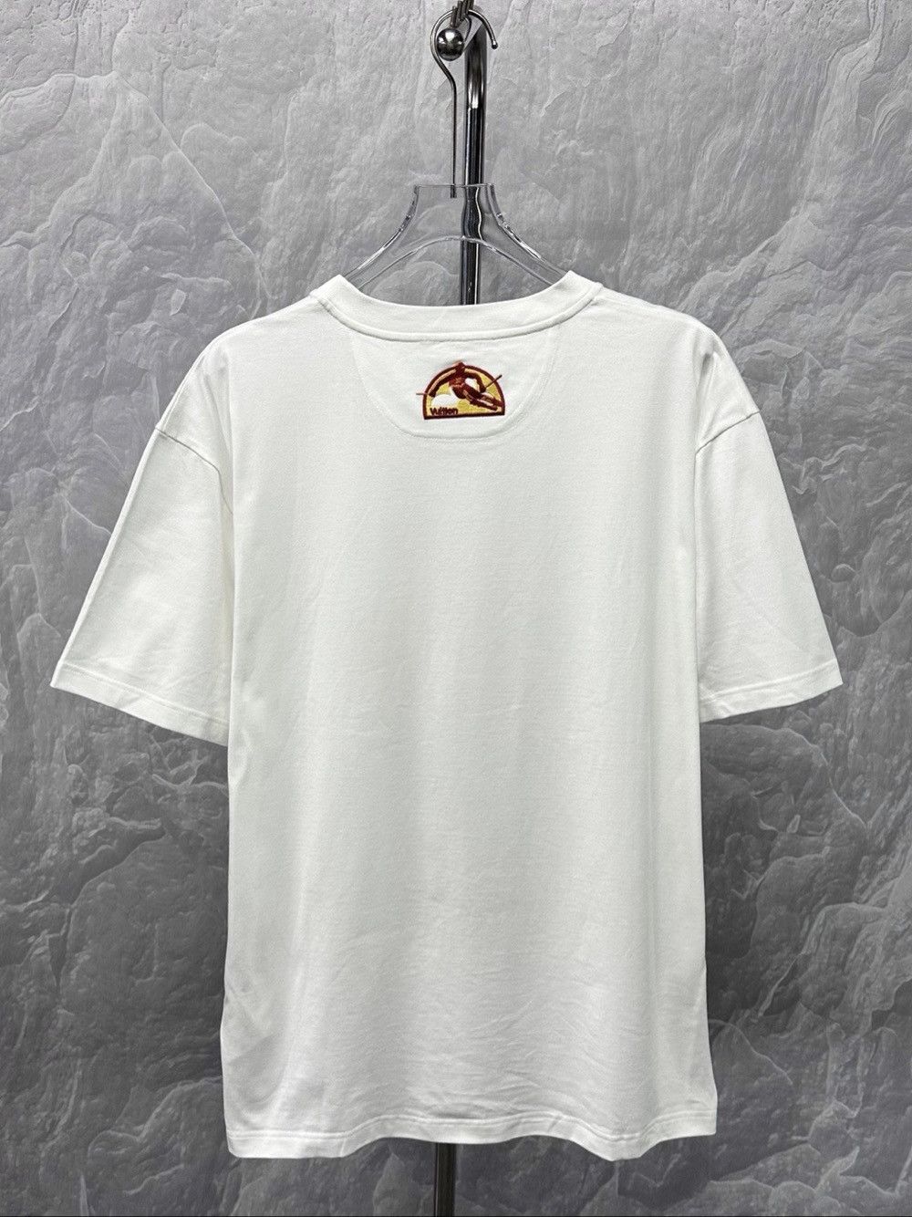 Louis Vuitton Louis Vuitton Ski Print T-Shirt Size XXL Size US XXL / EU 58 / 5 - 2 Thumbnail