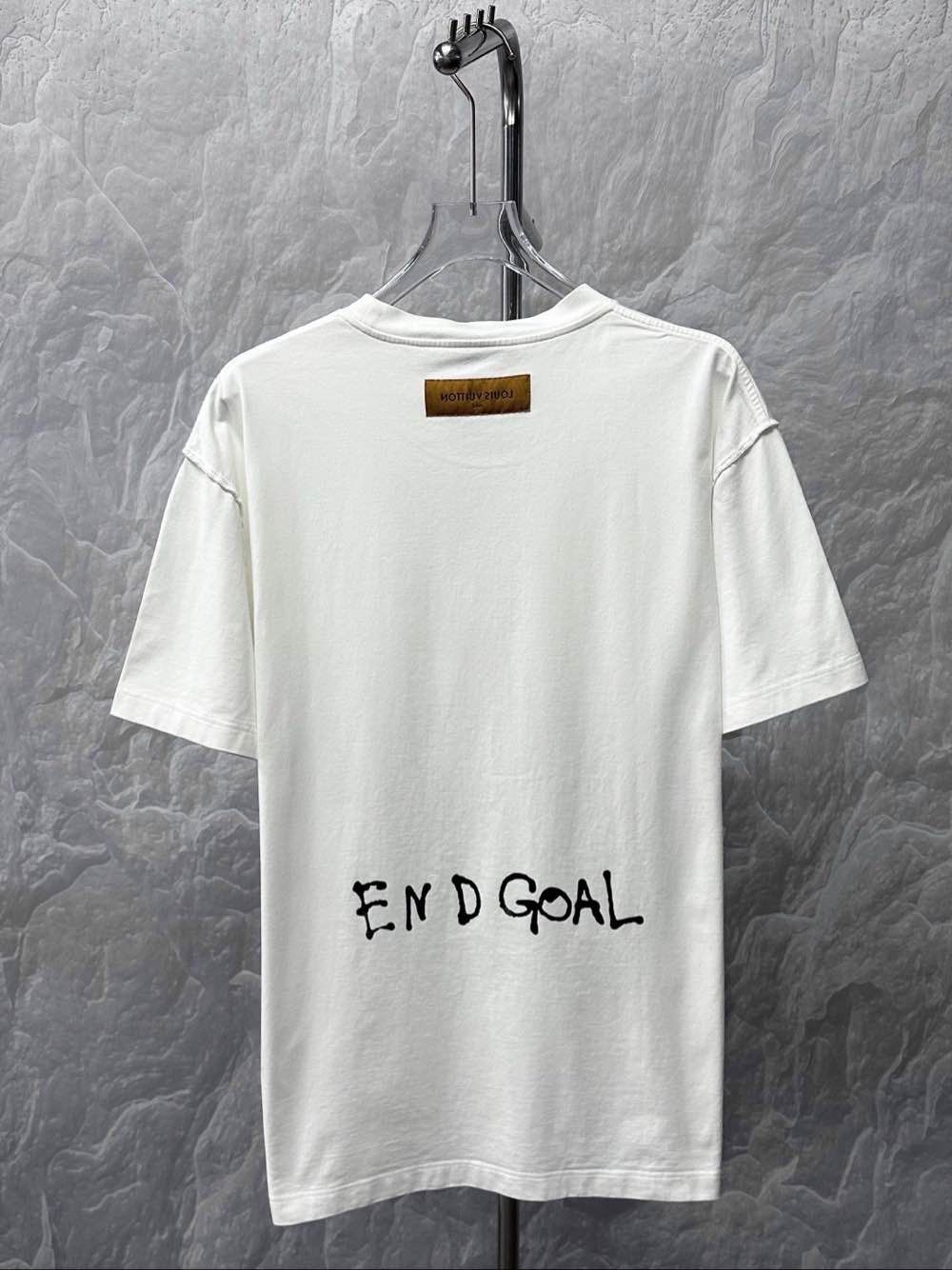 Louis Vuitton Louis Vuitton End Goal Graphic T-Shirt XL Size US XL / EU 56 / 4 - 2 Thumbnail