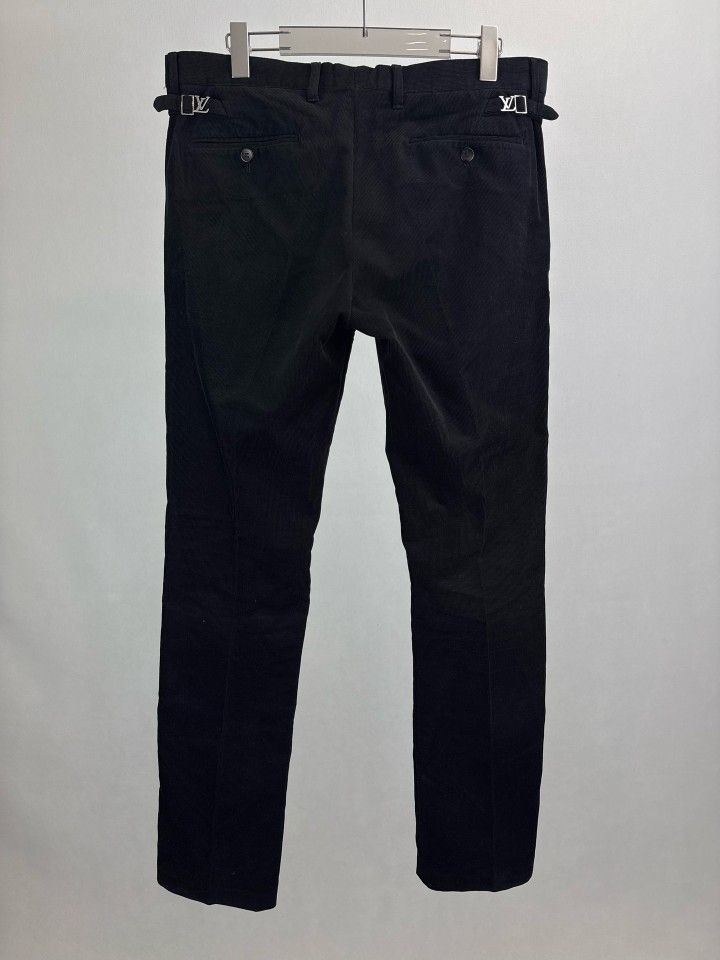 Louis Vuitton Louis Vuitton Metal Logo Corduroy Pants Size 36 Size US 36 / EU 52 - 2 Thumbnail