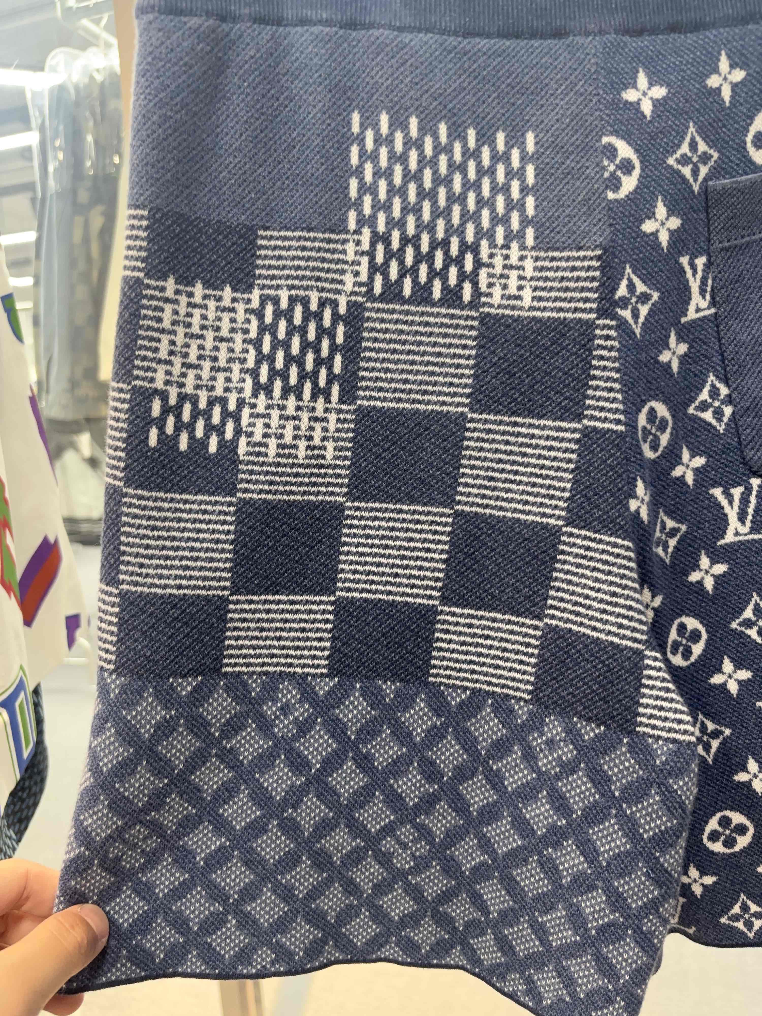 Louis Vuitton Louis Vuitton Monogram Checkerboard Shorts Size XS Size US 28 / EU 44 - 9 Thumbnail