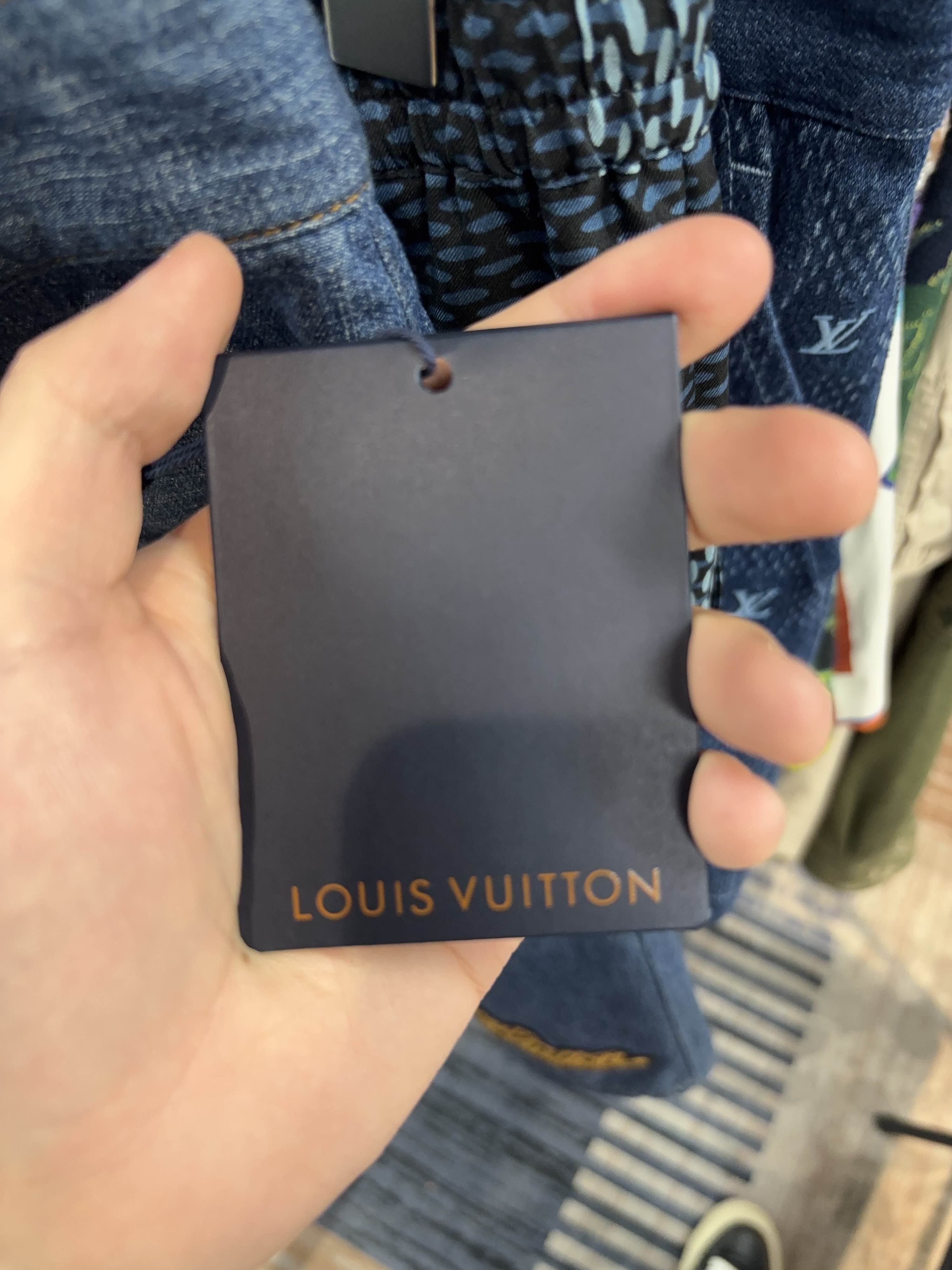 Louis Vuitton Louis Vuitton Rope Embroidery Denim Shorts Size 33 Size US 33 - 5 Thumbnail