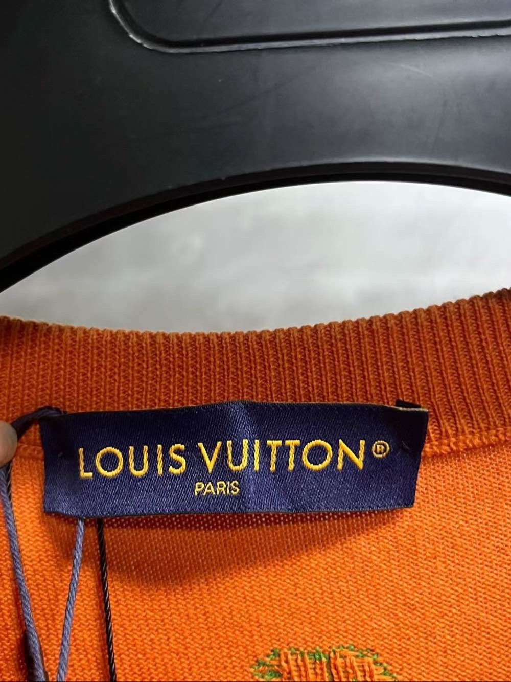 Louis Vuitton Louis Vuitton Palm Graphic Knit T-Shirt US S Size US S / EU 44-46 / 1 - 3 Thumbnail