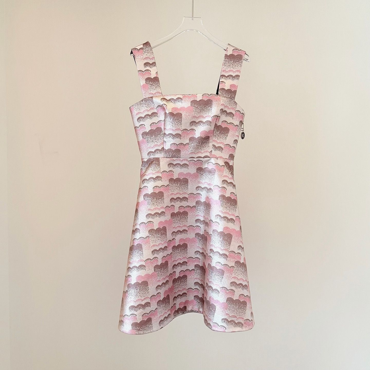 Louis Vuitton Louis Vuitton Cloud Jacquard Mini Dress Size 36 Size XS / US 0-2 / IT 36-38 - 5 Thumbnail