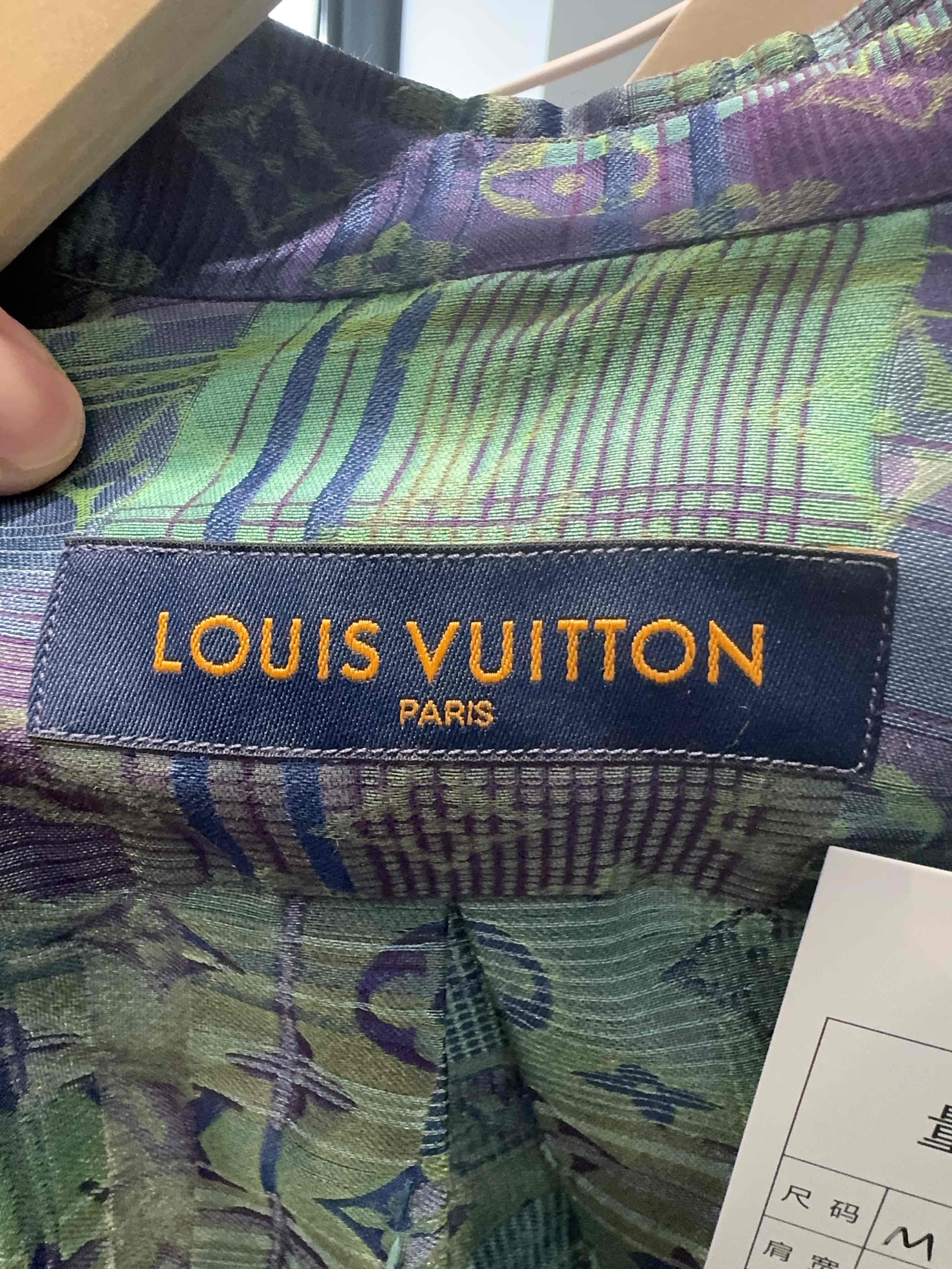 Louis Vuitton Louis Vuitton Monogram Neon Checkered Shirt Size M Size US M / EU 48-50 / 2 - 3 Thumbnail