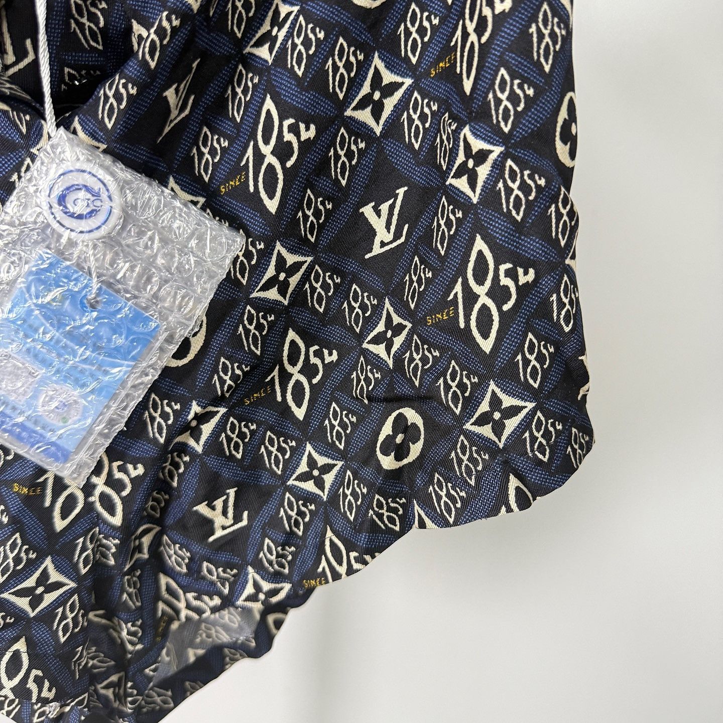 Louis Vuitton Louis Vuitton Since 1854 Monogram Shorts Size 36 Size 26" / US 2 / IT 38 - 10 Thumbnail