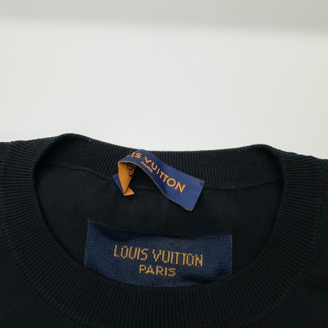 Louis Vuitton Louis Vuitton Oval Logo T-Shirt Size L Size US L / EU 52-54 / 3 - 4 Thumbnail