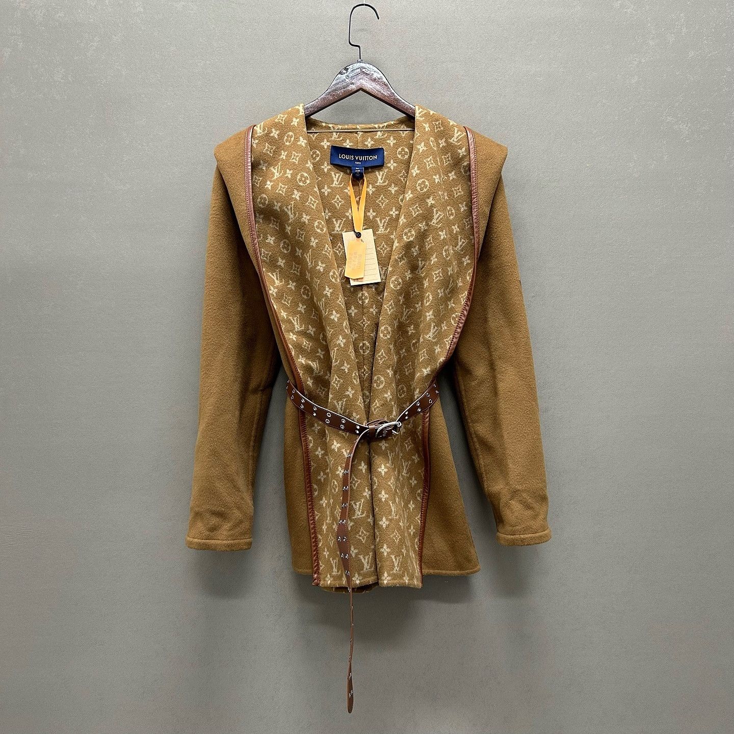 Louis Vuitton Louis Vuitton Monogram Hooded Wool Coat Size 36 Size XS / US 0-2 / IT 36-38 - 5 Thumbnail