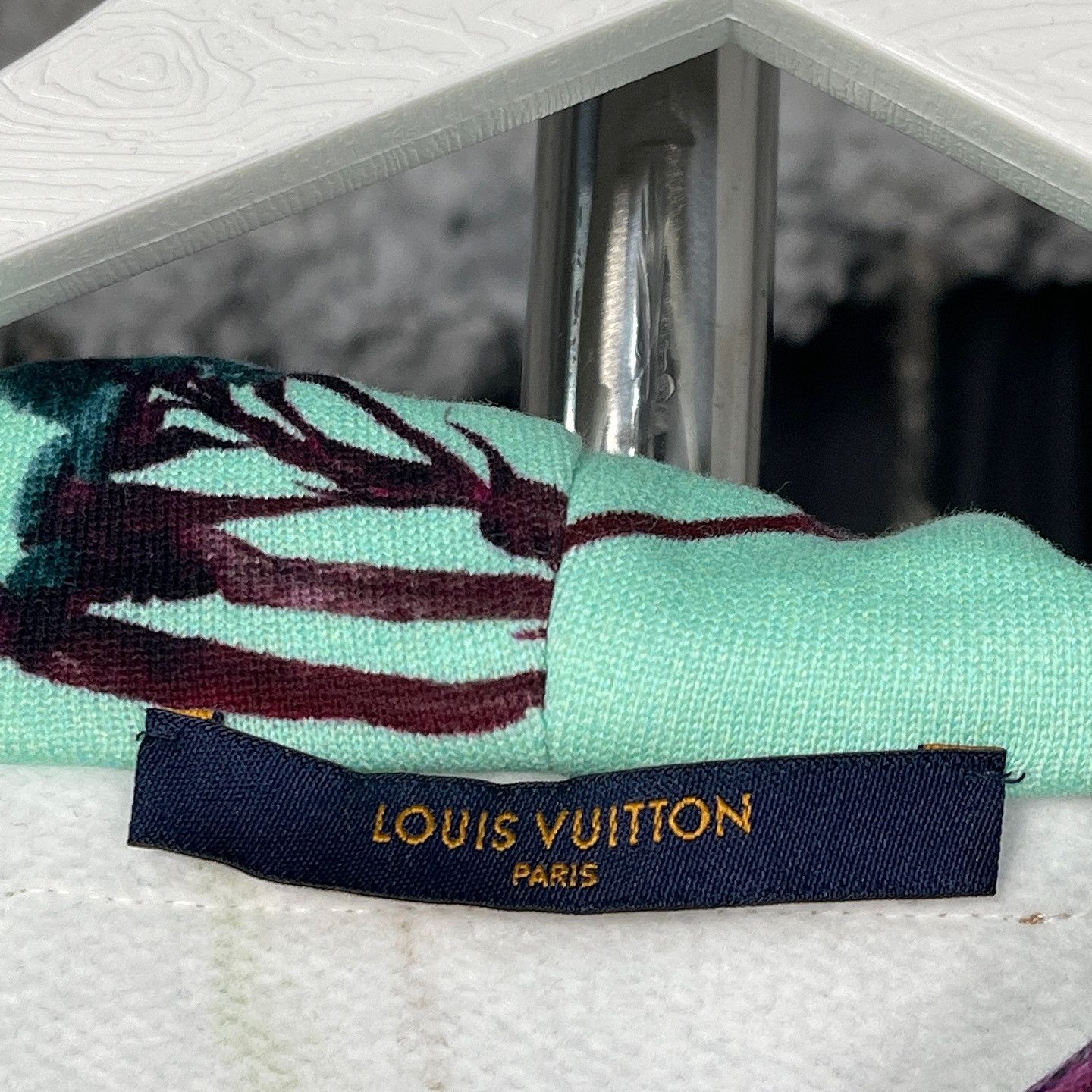 Louis Vuitton Louis Vuitton Floral Hoodie Size XS Size US XS / EU 42 / 0 - 3 Thumbnail