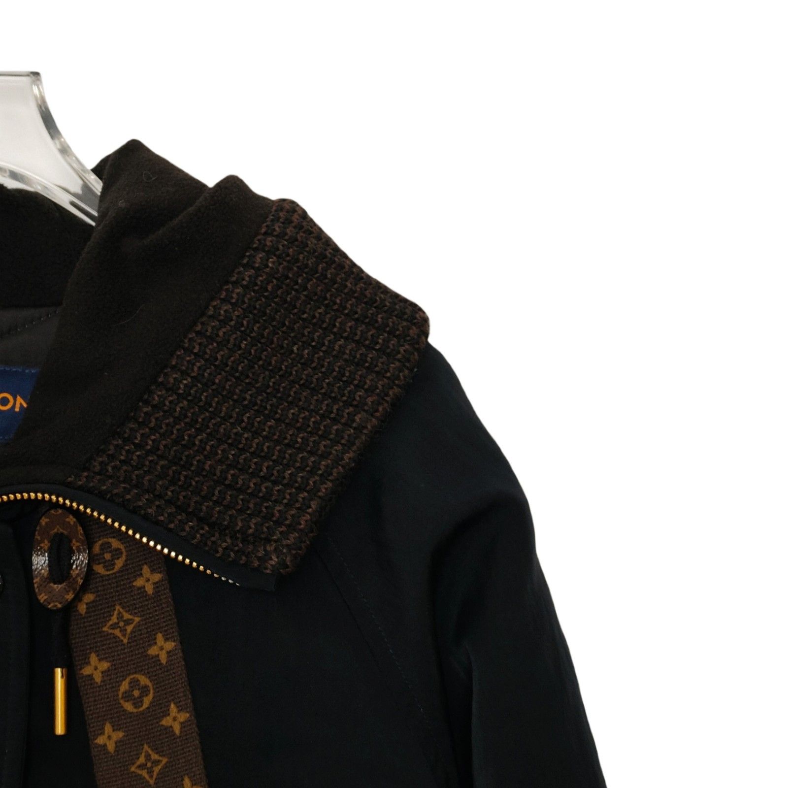 Louis Vuitton Louis Vuitton Monogram Detail Hooded Jacket Size 36 Size XS / US 0-2 / IT 36-38 - 5 Thumbnail