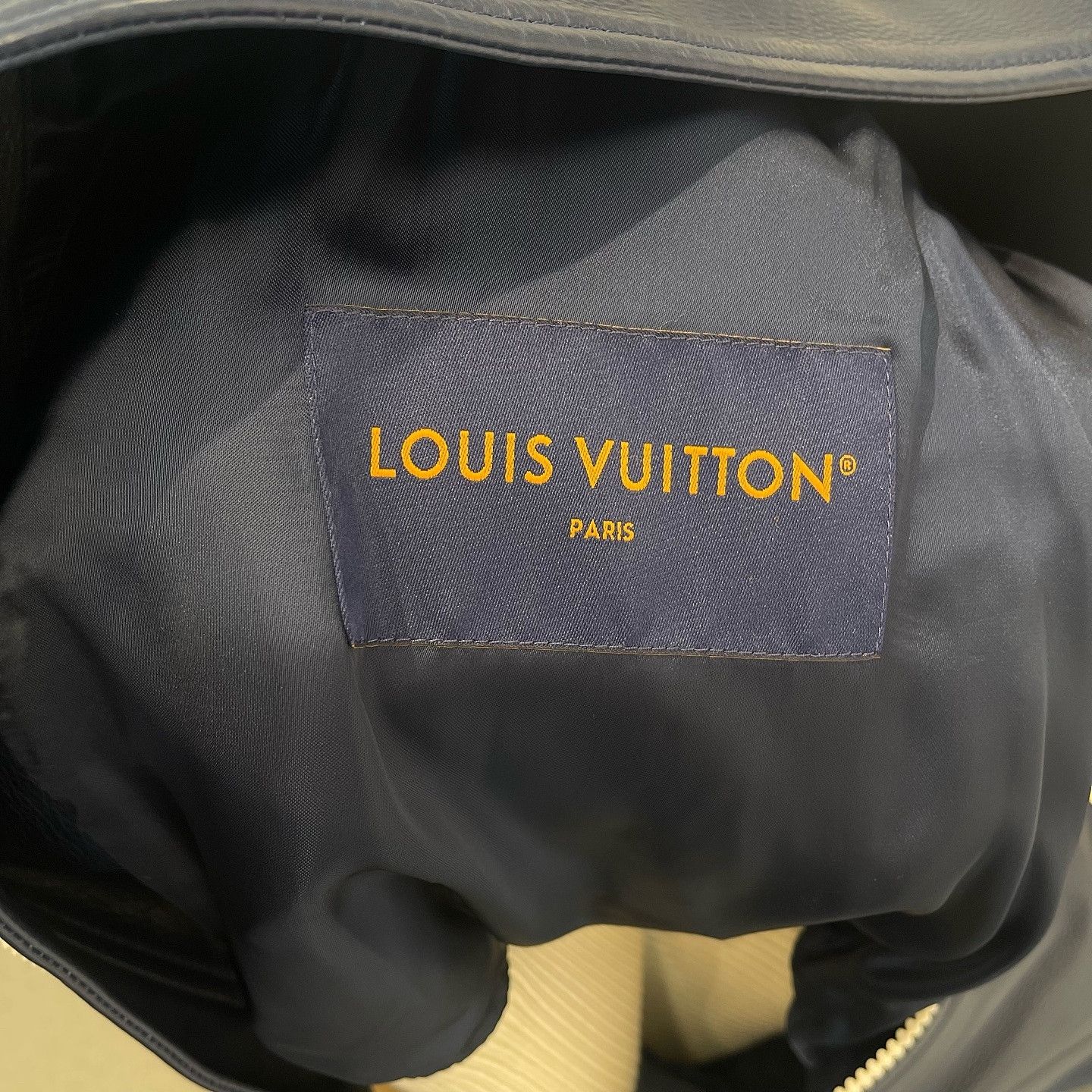 Louis Vuitton Louis Vuitton Monogram Graphic Leather Bomber Jacket Size M Size US M / EU 48-50 / 2 - 3 Thumbnail