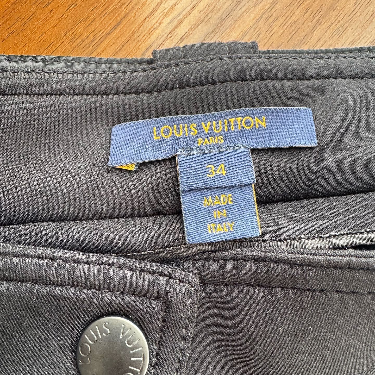 Louis Vuitton Louis Vuitton Belted Miniskirt Size 34 Size 24" / US 00 / IT 34 - 3 Thumbnail