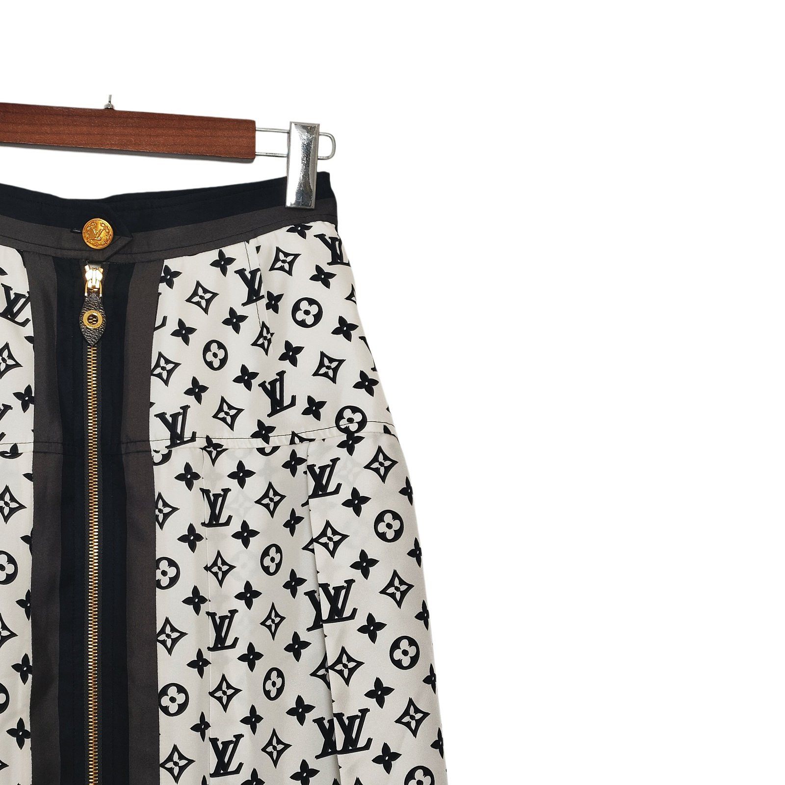 Louis Vuitton Louis Vuitton Monogram Midi Skirt Size 34 Size 24" / US 00 / IT 34 - 5 Thumbnail