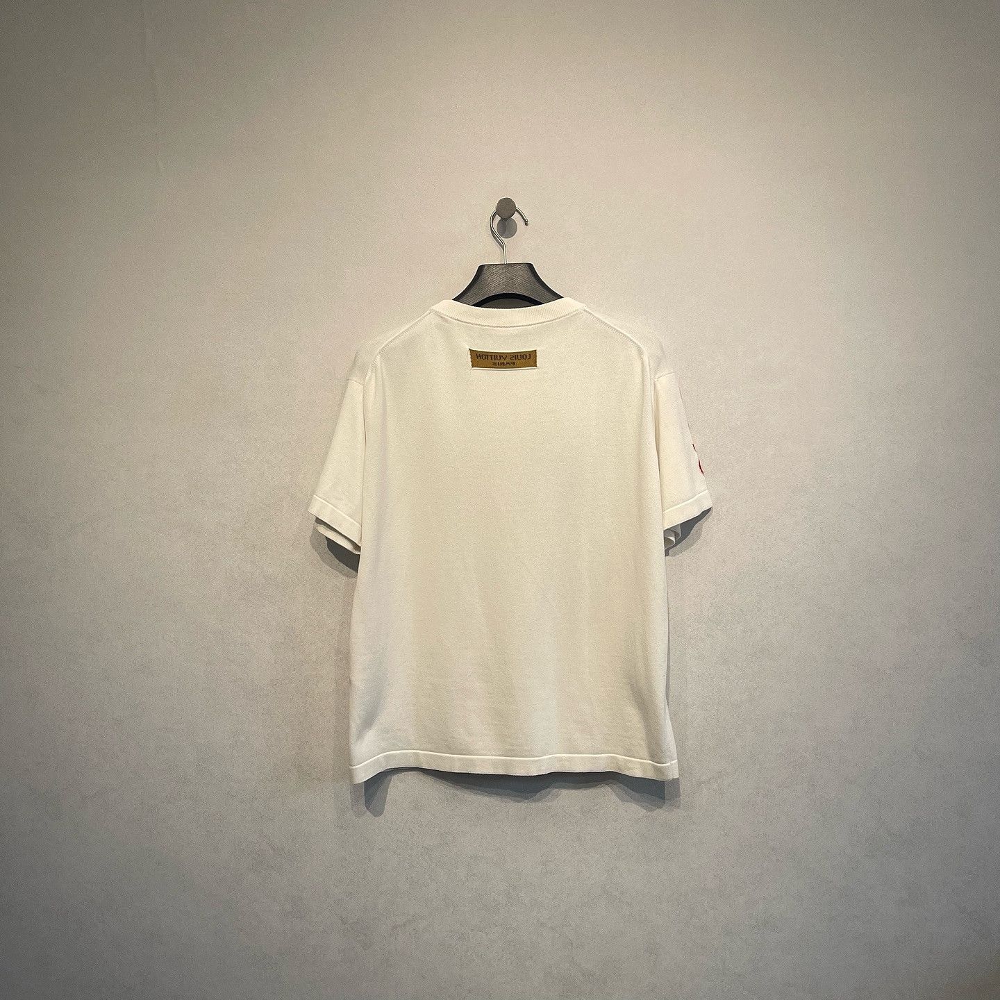 Louis Vuitton Louis Vuitton Logo Graphic Short Sleeve T-Shirt Size M Size US M / EU 48-50 / 2 - 2 Thumbnail
