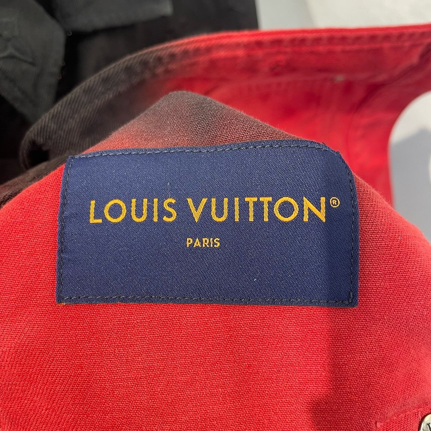 Louis Vuitton Louis Vuitton Monogram Gradient Denim Jacket Size 48 Size US M / EU 48-50 / 2 - 3 Thumbnail