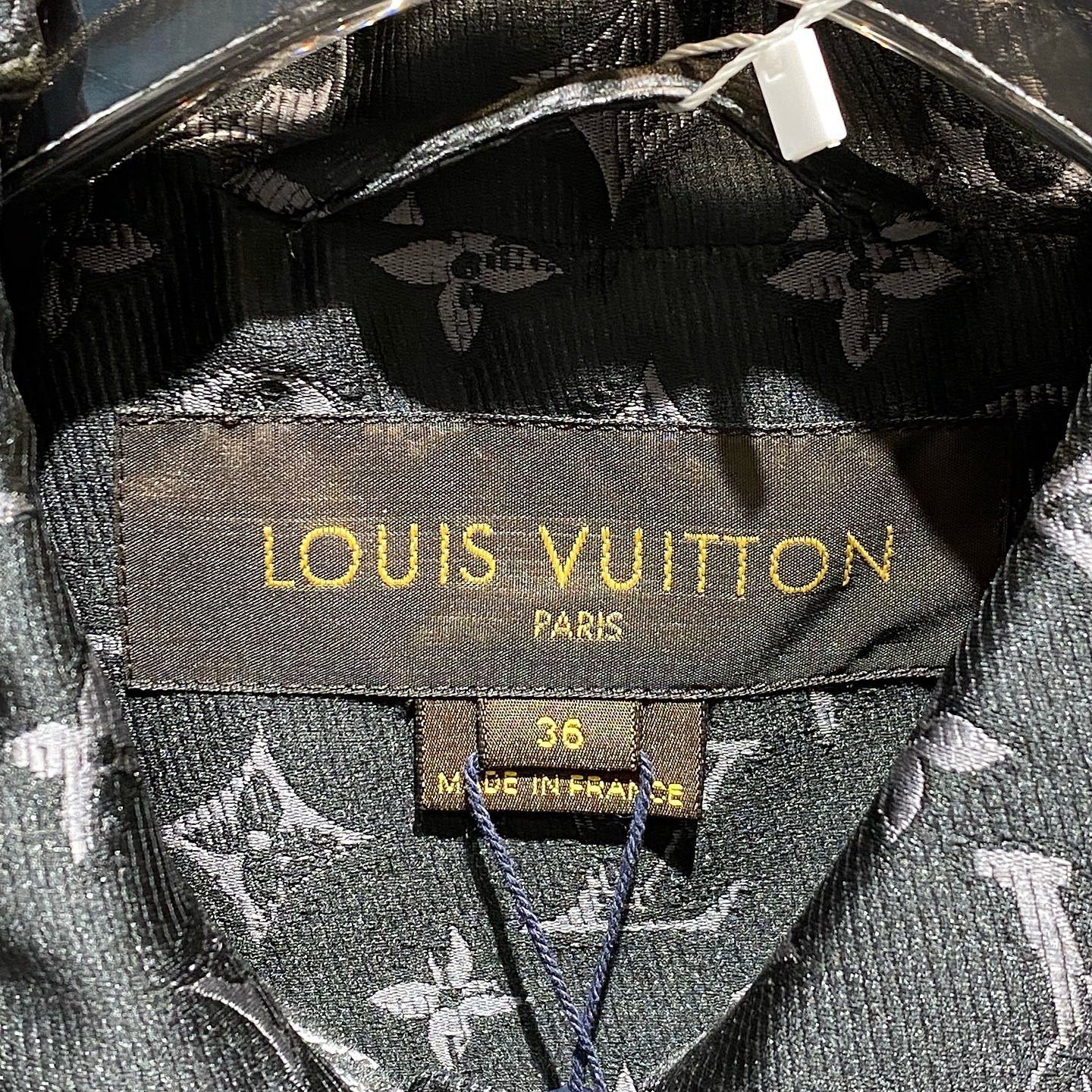 Louis Vuitton Louis Vuitton Monogram Trench Coat FR 36 Size XS / US 0-2 / IT 36-38 - 3 Thumbnail