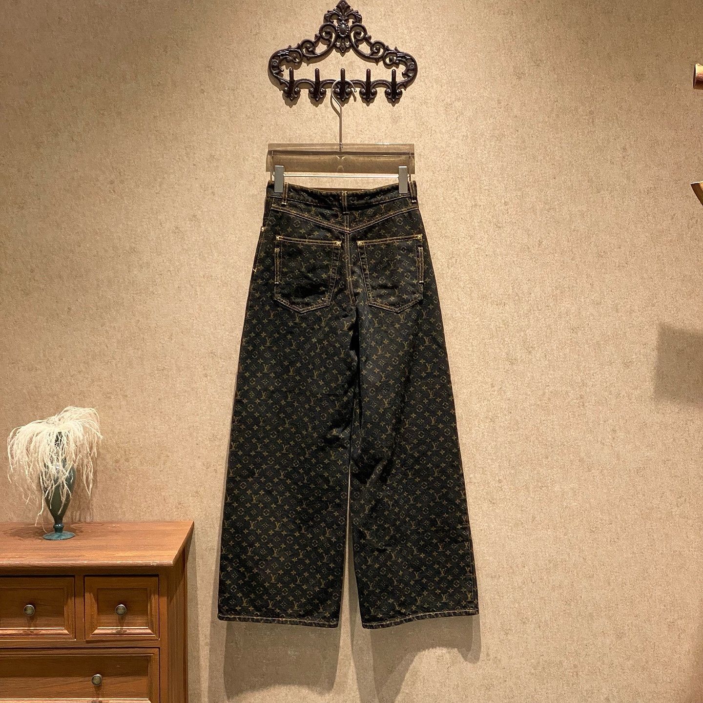 Louis Vuitton Louis Vuitton Monogram Denim Jeans Size 34 Size 24" / US 00 / IT 34 - 2 Thumbnail