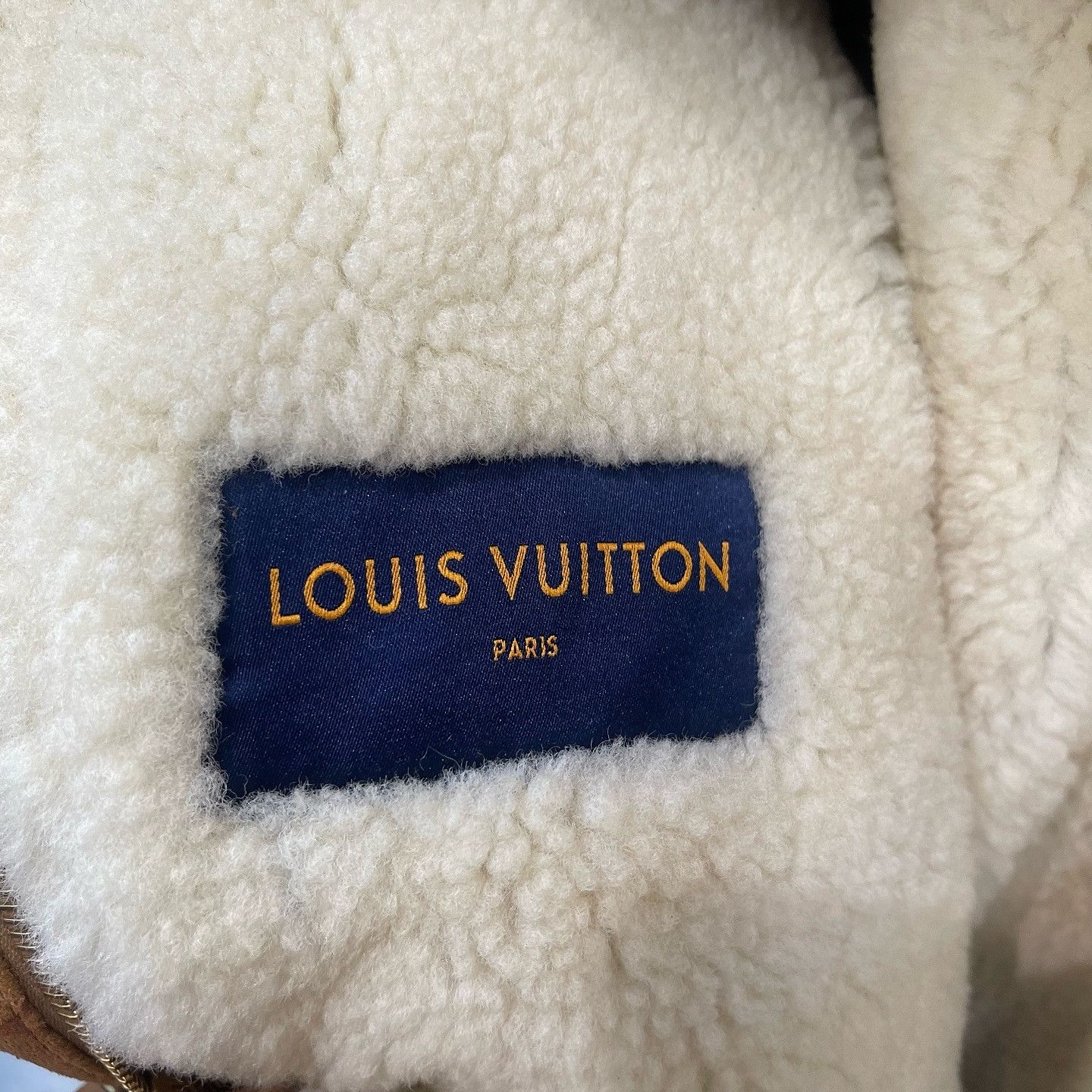 Louis Vuitton Louis Vuitton Monogram Suede Shearling Jacket Size 48 Size US M / EU 48-50 / 2 - 3 Thumbnail