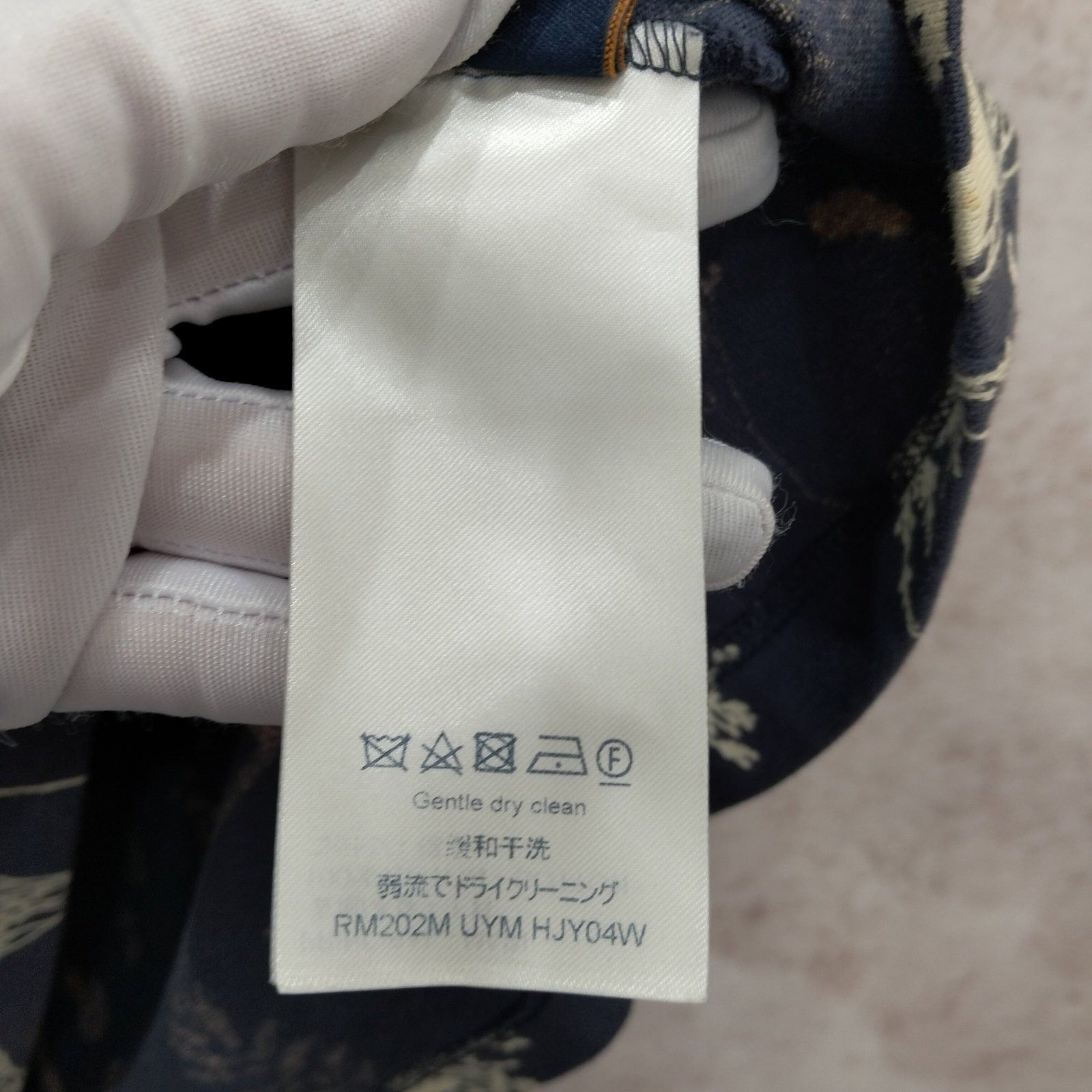 Louis Vuitton Louis Vuitton Floral Monogram T-Shirt Size M Size US M / EU 48-50 / 2 - 4 Thumbnail