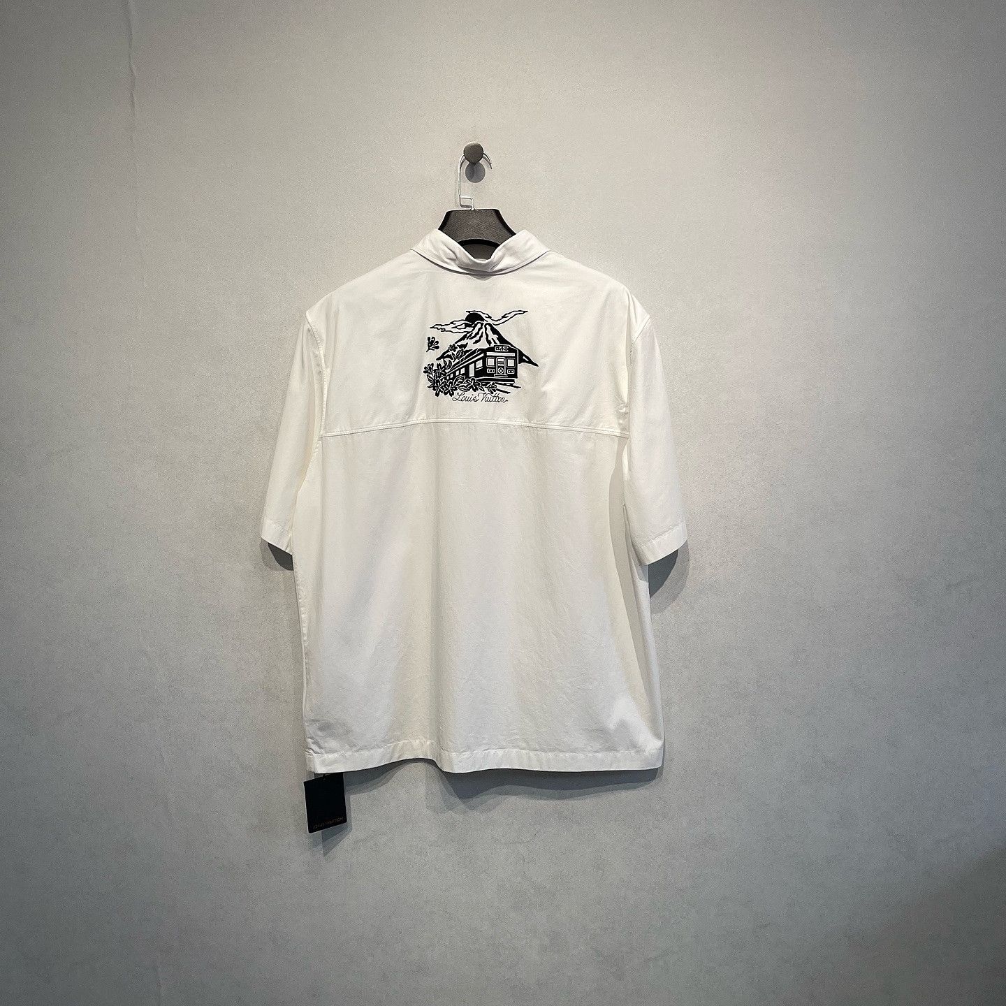 Louis Vuitton Louis Vuitton Nigo Graphic Shirt Size XL Size US XL / EU 56 / 4 - 2 Thumbnail