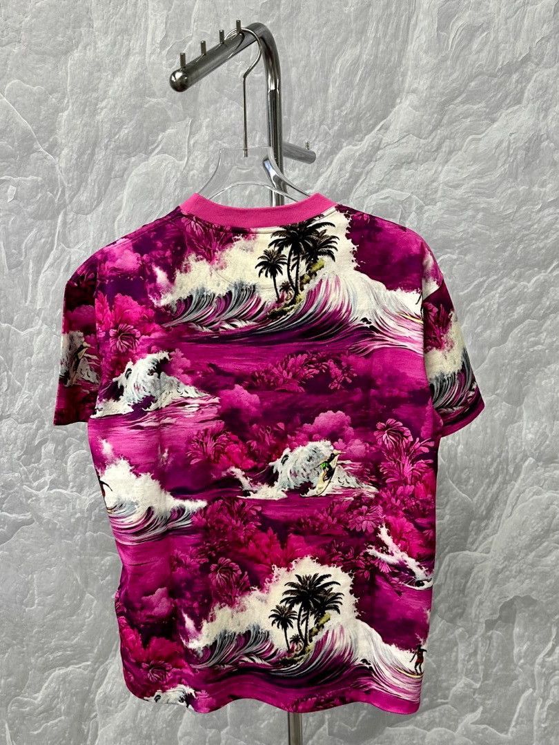 Louis Vuitton Louis Vuitton Surfer Print T-Shirt Size S Size US S / EU 44-46 / 1 - 2 Thumbnail